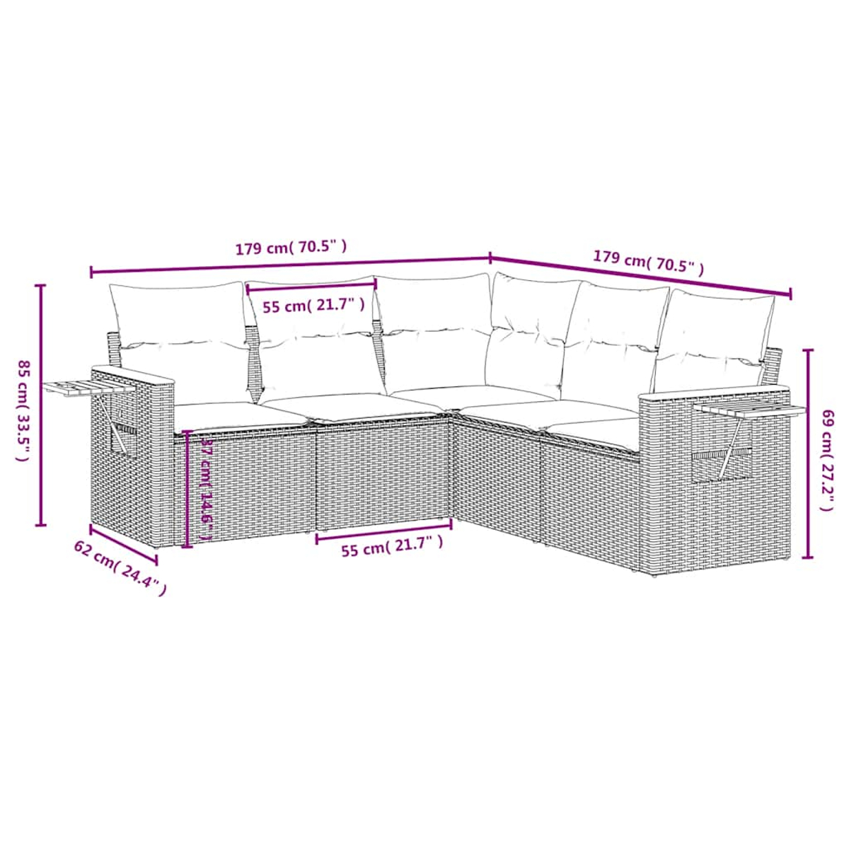 Ein L-förmiges Outdoor-Ecksofa mit beschrifteten Maßen, das Korbgeflechtstruktur und weiße Kissen zeigt.