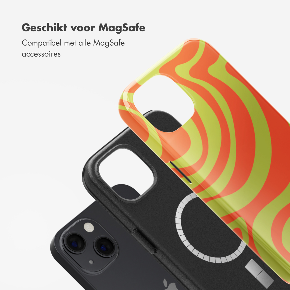Une coque de téléphone noire avec un téléphone noir et une coque translucide orange et verte tourbillonnante.