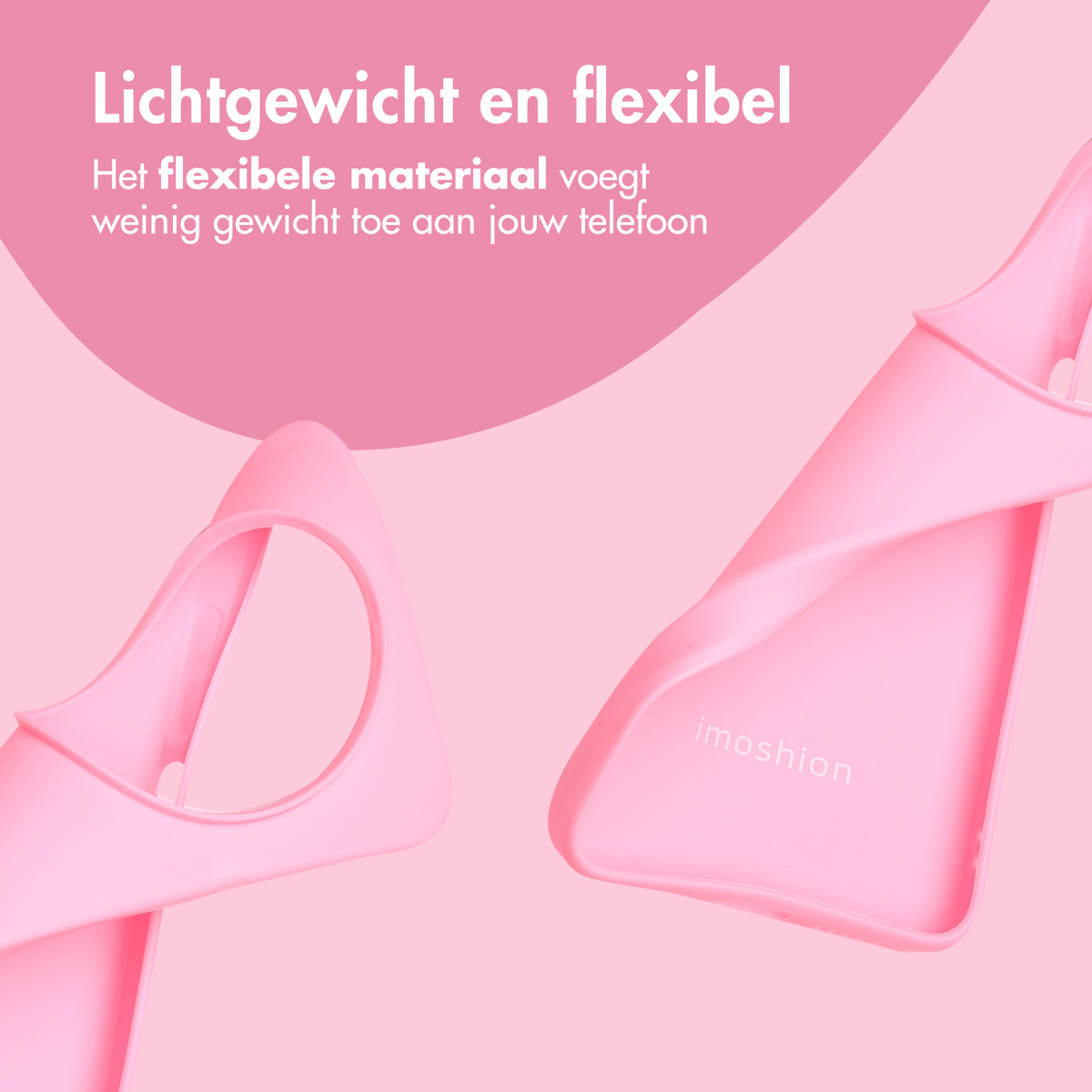 Twee roze telefoonhoesjes. De telefoonhoesjes staan op een roze achtergrond. Een hoesje is open.