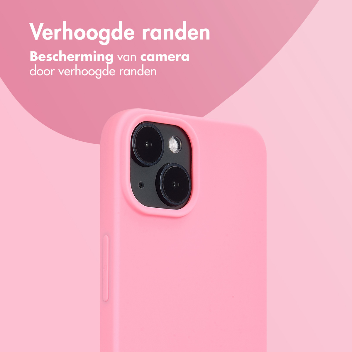 Une coque de téléphone rose avec trois lentilles de caméra noires sur un fond rose.