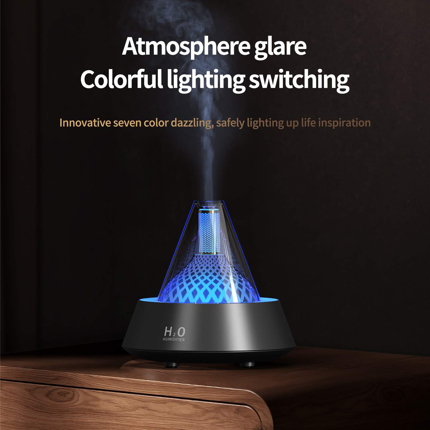 Ein schwarzer und blauer Diffusor für ätherische Öle auf einer Holzoberfläche, mit Text über Atmosphäre und Beleuchtung.