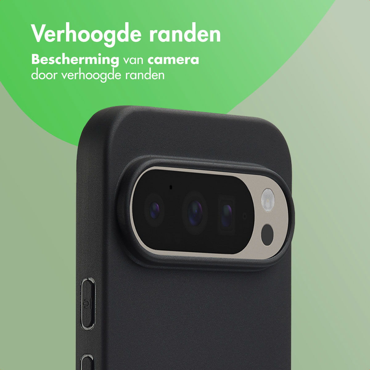 Un étui de téléphone noir montrant la zone de la caméra, avec un fond vert.