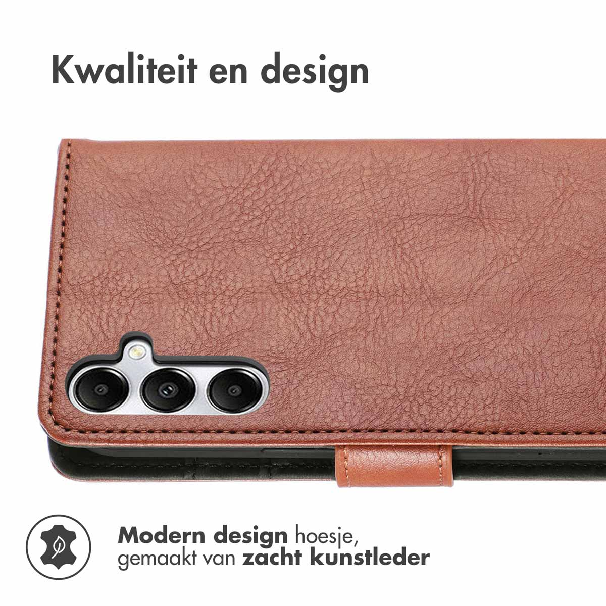 Bruine leren telefoonhoes, de achterkant van de telefoon met cameramodule en tekst.