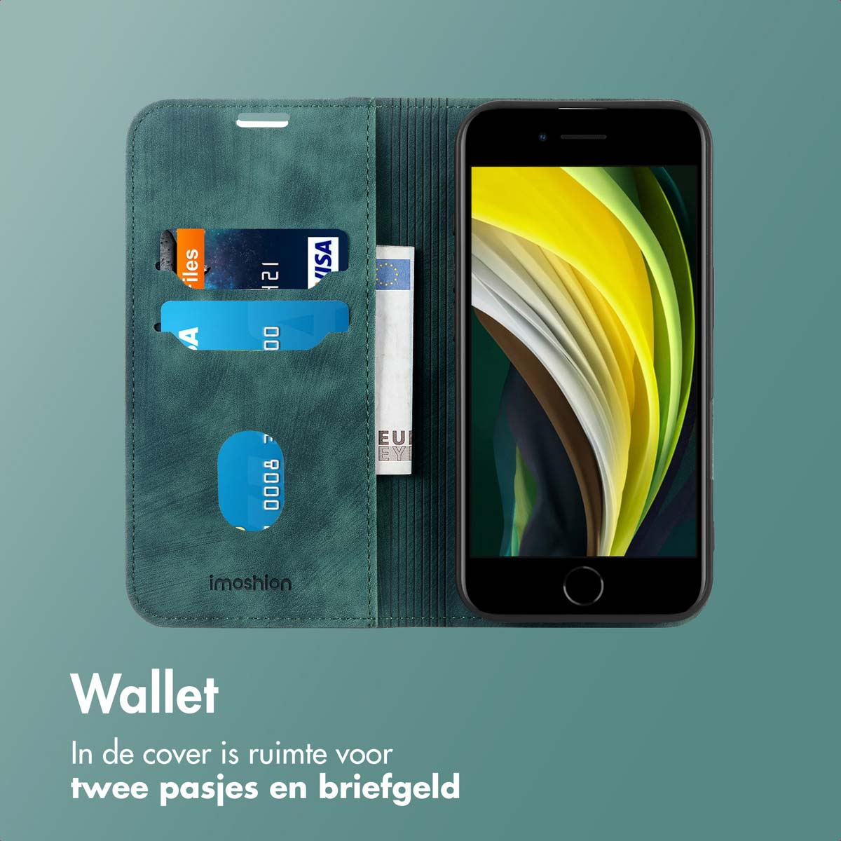 Geöffnete Brieftasche, zeigt Karten, Geld und ein Telefon. Grüner Hintergrund.