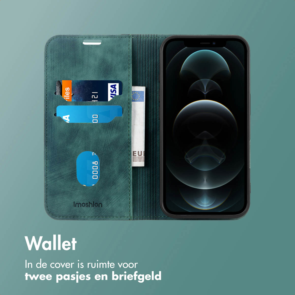 Étui portefeuille ouvert, montre cartes, argent et un téléphone. Fond vert.