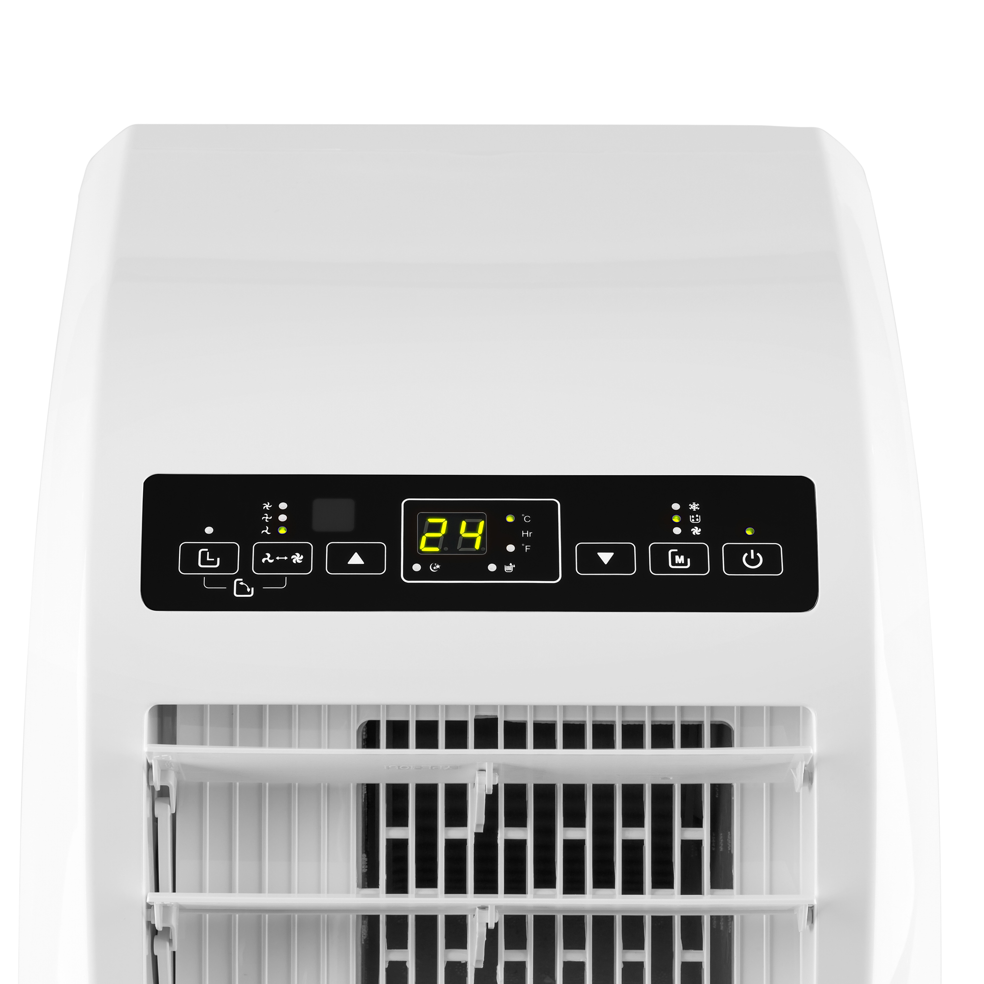 Nahaufnahme des digitalen Displays und der Lüftungsschlitze einer weißen Klimaanlage vor einem weißen Hintergrund.