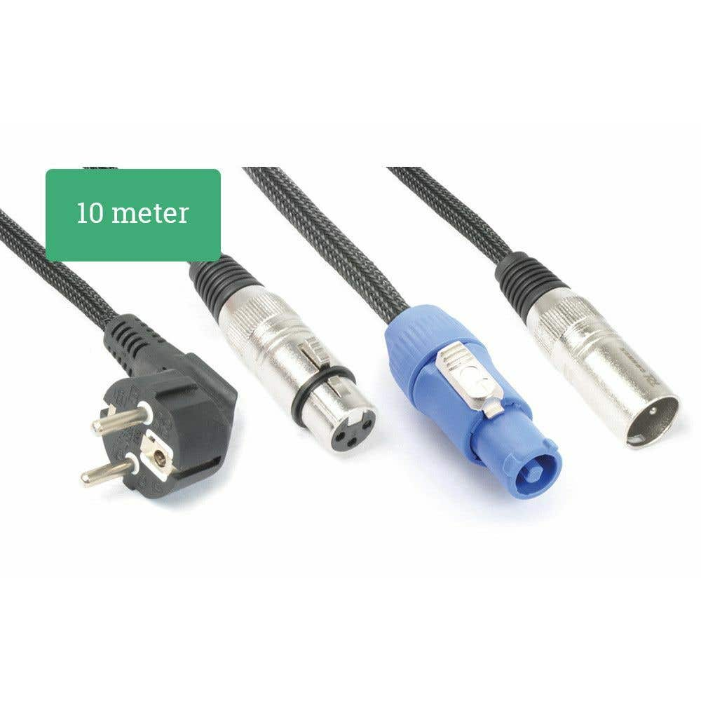 Cuatro cables de audio negros con diferentes conectores: un enchufe, un XLR hembra, un XLR macho y un conector azul.