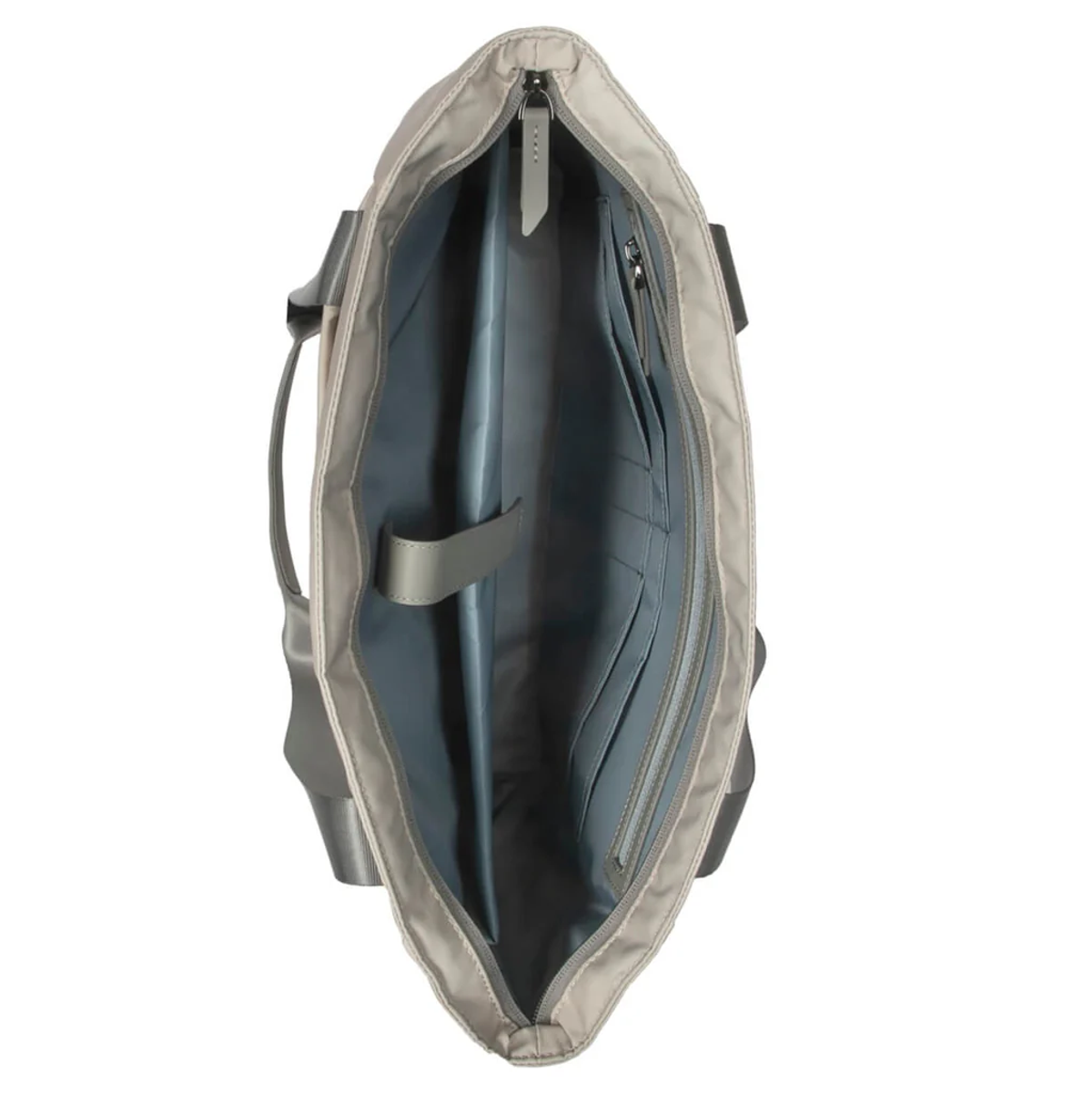 Eine offene Tragetasche, die das Innere zeigt. Die Tasche ist beige, mit grauen Akzenten und Trägern.