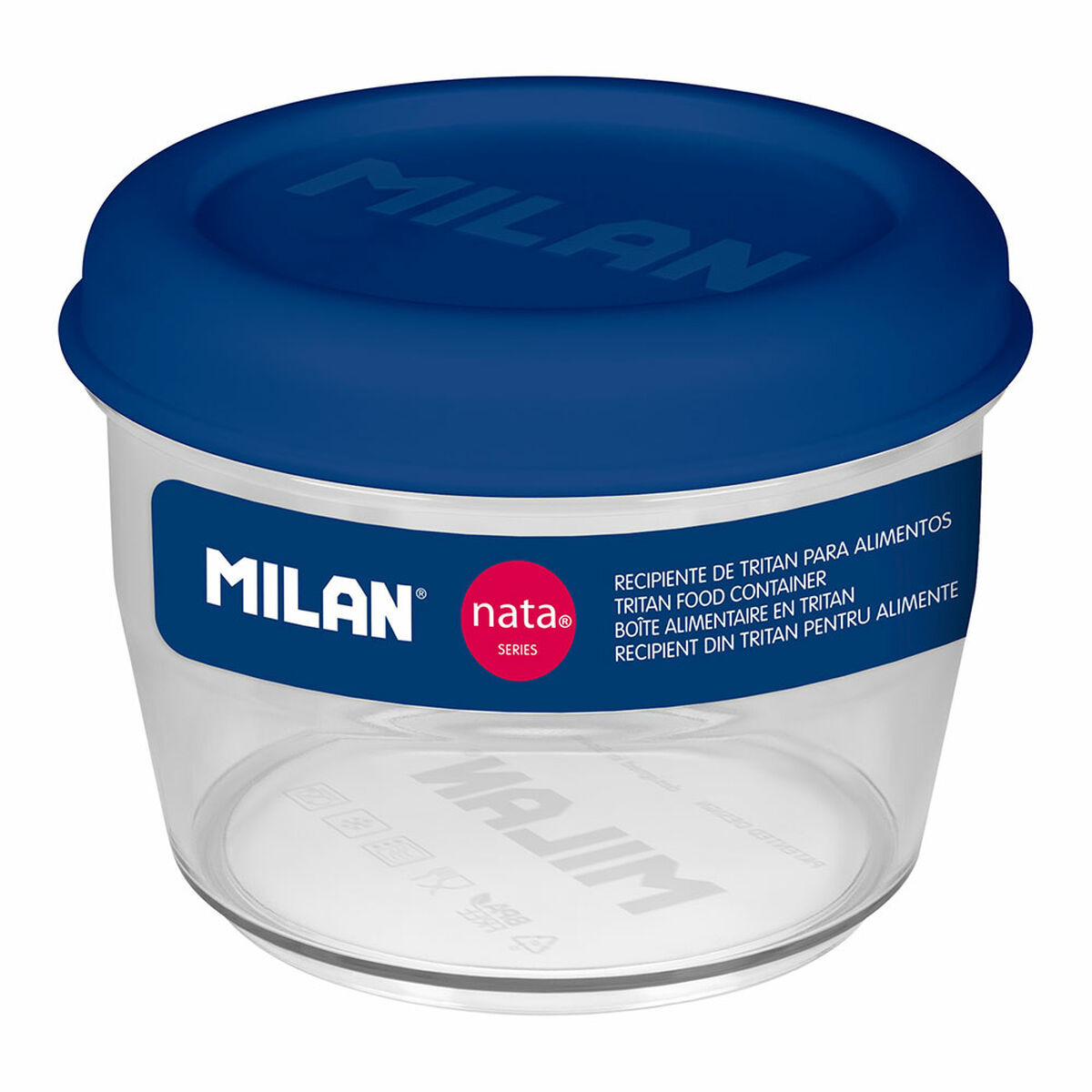 Un contenitore per alimenti in plastica trasparente con coperchio blu. La parola 'MILAN' è stampata sul lato.