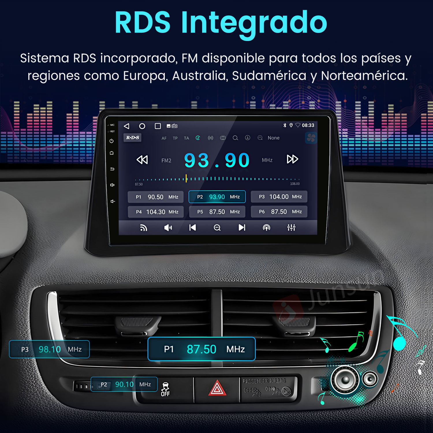 Pantalla del sistema multimedia del coche, mostrando información de radio, con salpicadero e interior del coche.