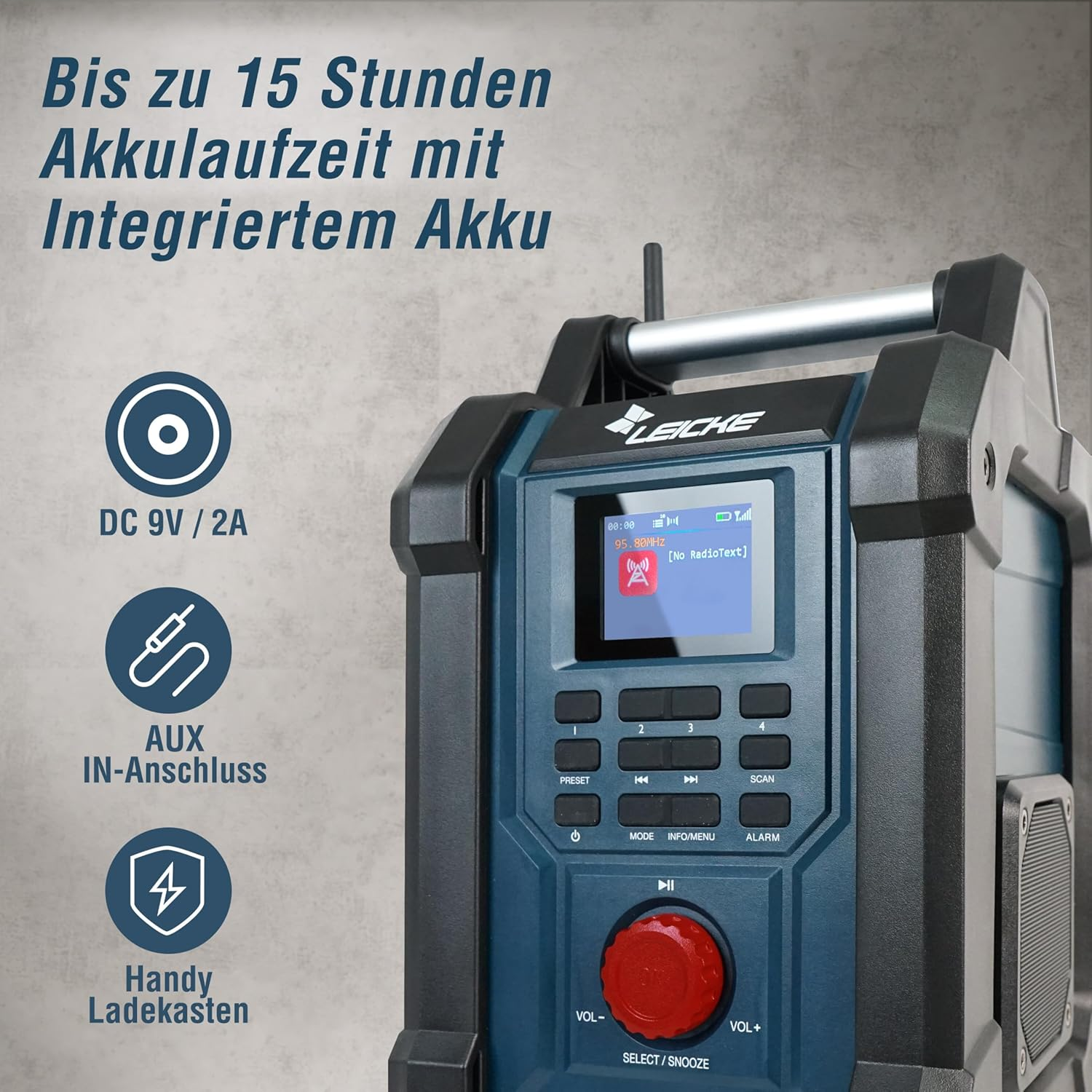 Radio blu e nera con schermo e pulsanti. Il testo menziona la durata della batteria. Le icone includono DC 9V/2A, AUX e un'icona di ricarica.