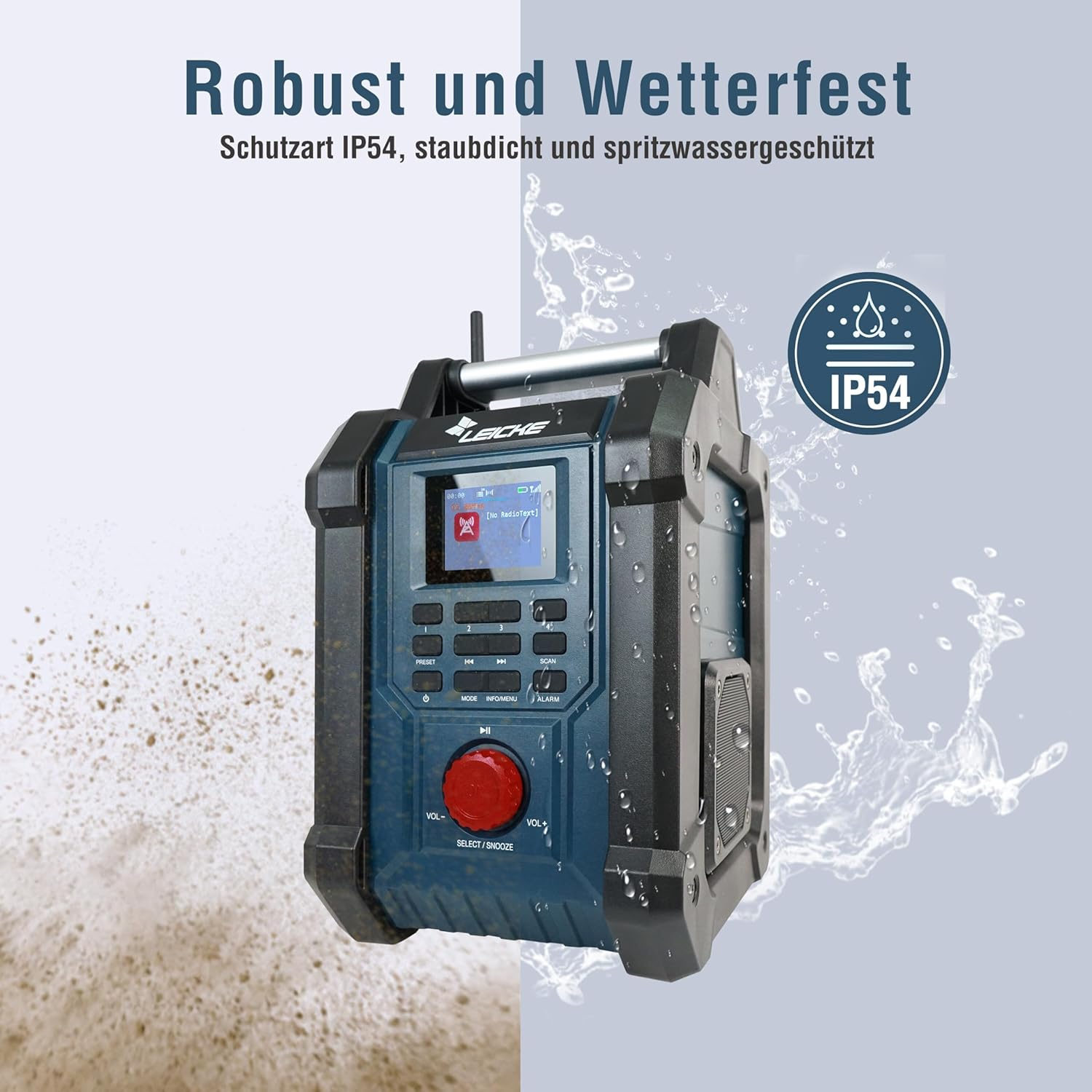 Una radio robusta, blu e nera con schermo, pulsanti e maniglia, con gocce d'acqua.