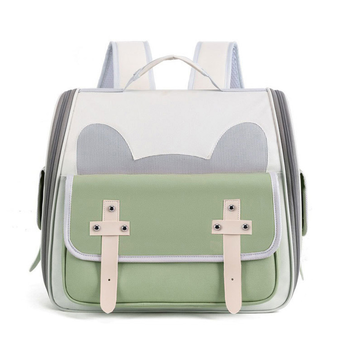 Mochila, solapa verde, orejas blancas, correas crema. Colores verde y crema. Ribete gris claro.