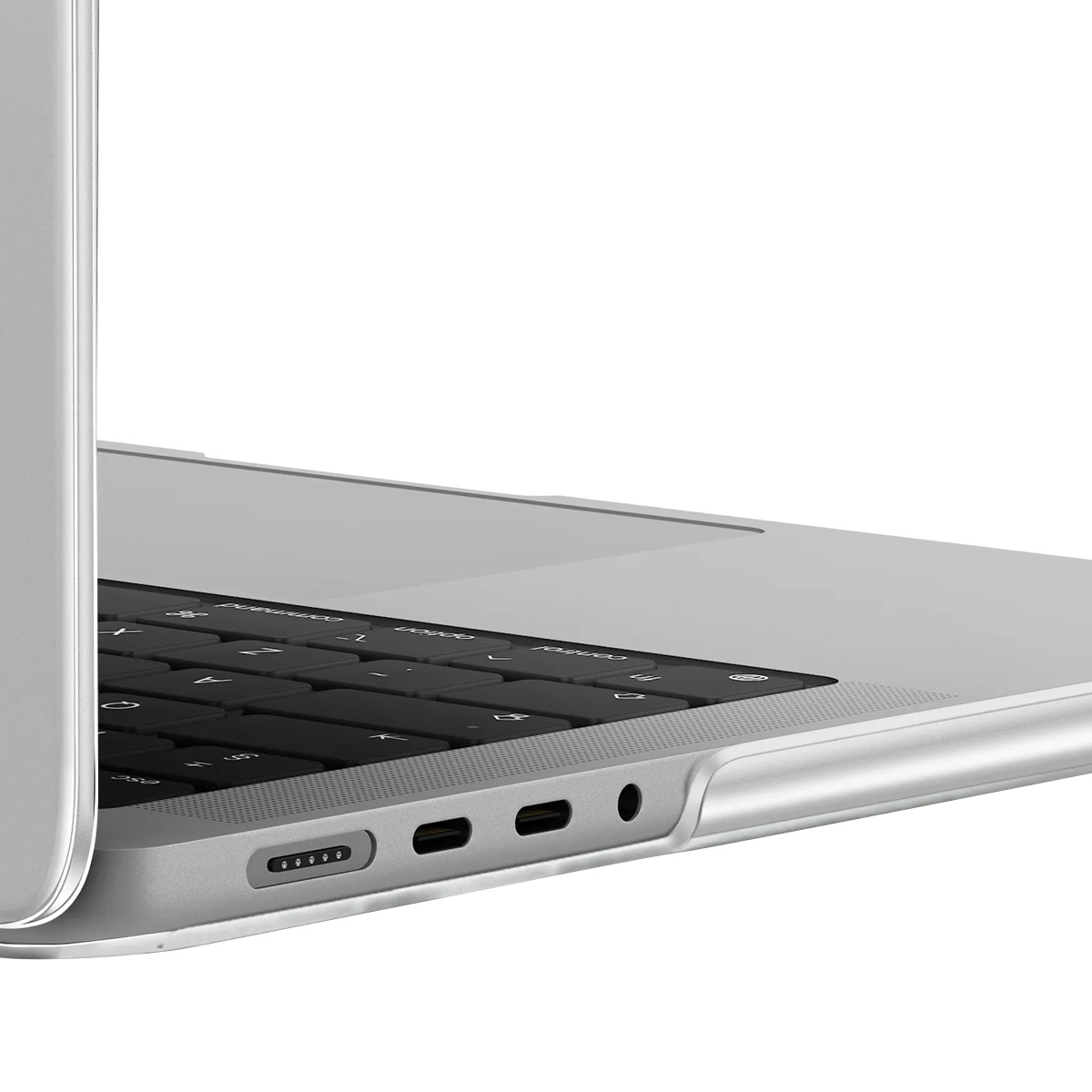 Nahaufnahme einer silbernen Laptopseite mit Anschlüssen und der Tastaturkante.