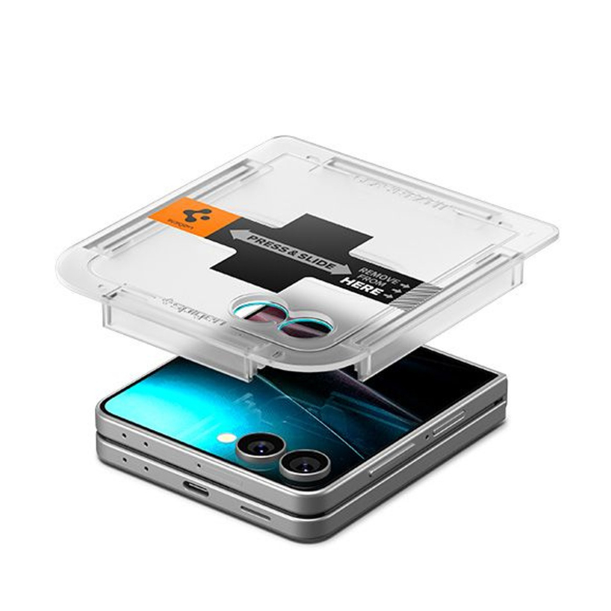Téléphone pliable avec application de protecteur d'écran, montrant l'emballage du produit.