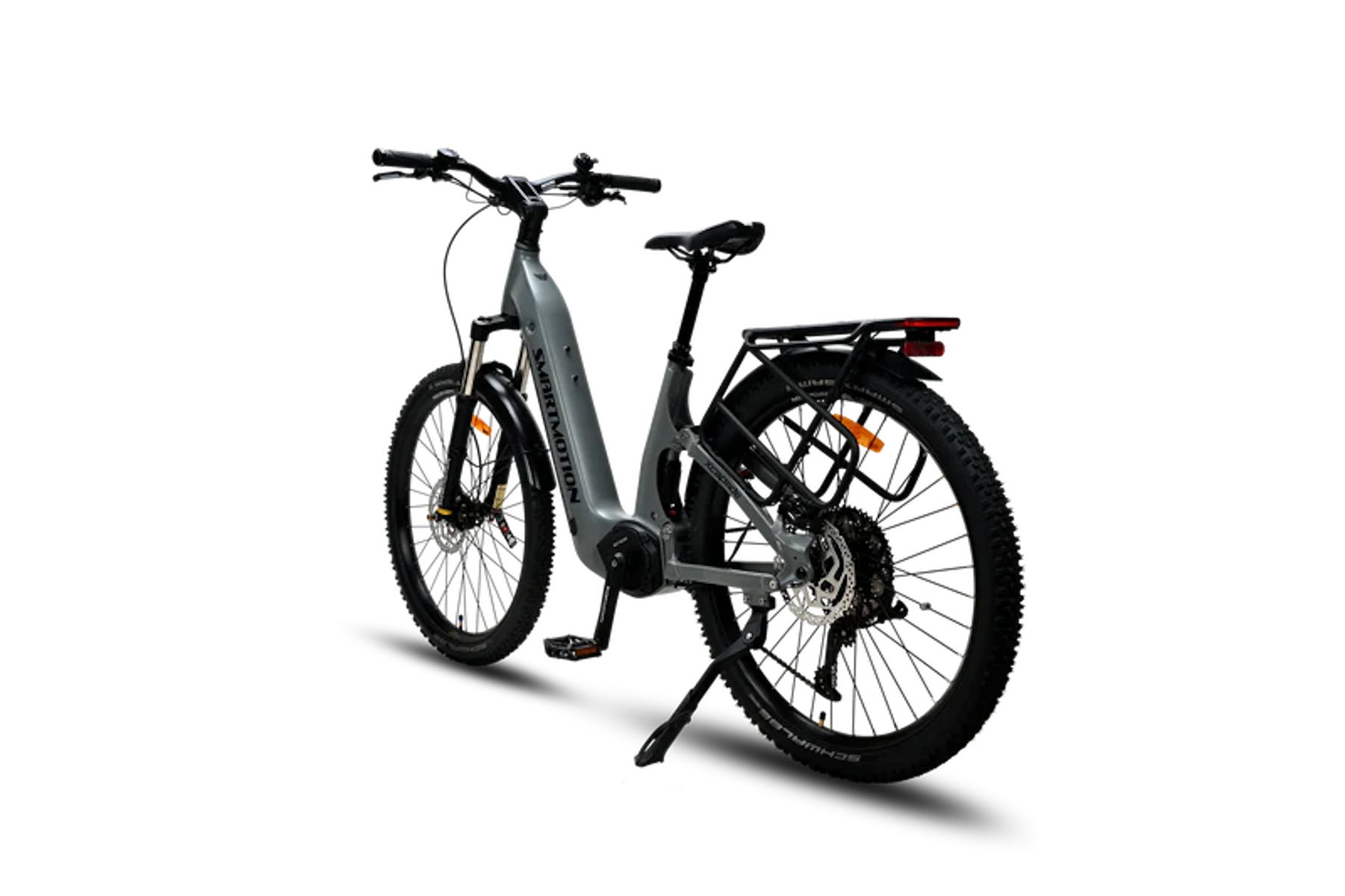 Graues Smartmotion E-Bike von der Seite, mit schwarzen Reifen auf schwarzem Hintergrund.
