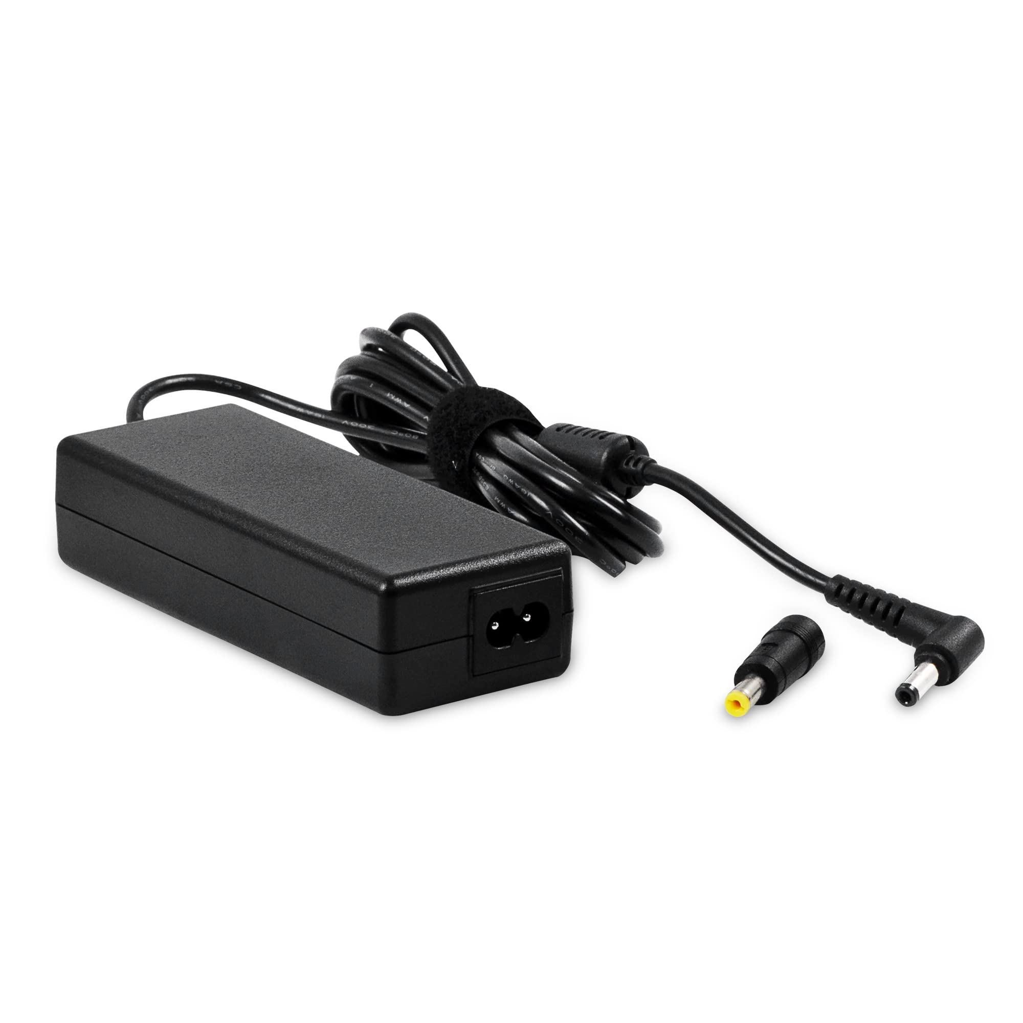 Ein schwarzer Netzadapter mit Kabel und zwei Anschlussköpfen. Weißer Hintergrund.