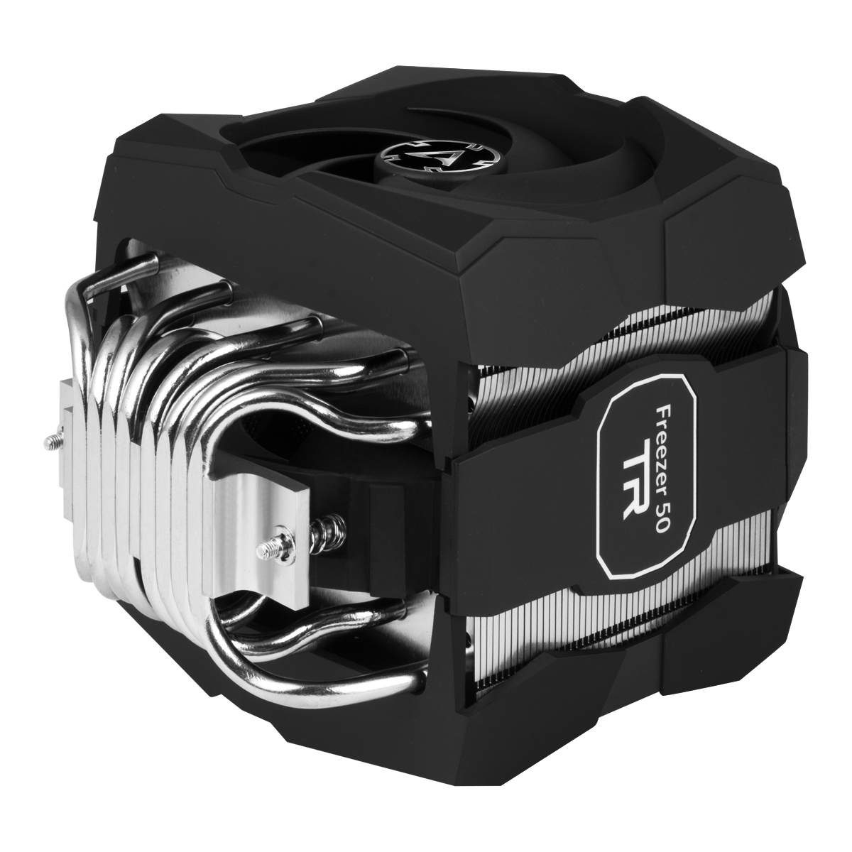 Dissipatore CPU nero con heatpipe argentate e ventola. Ha il logo 'Freezer 50 TR'.