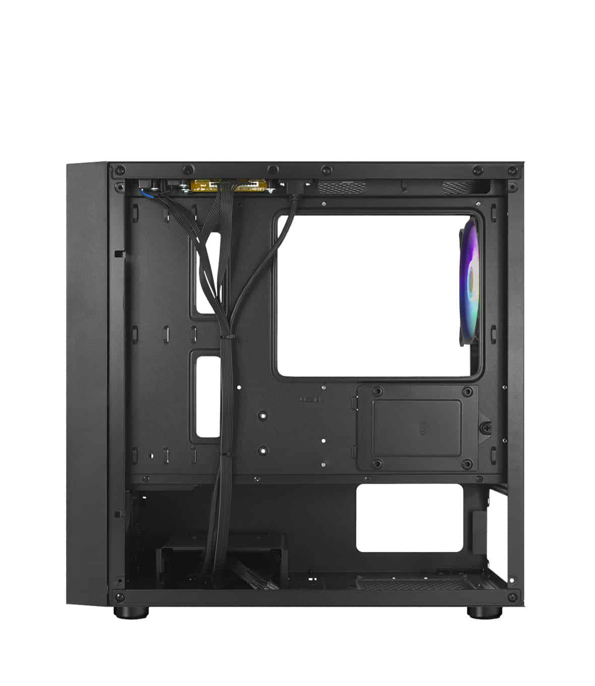 All'interno di un case per computer. Fili, connettori e uno sguardo a un componente sono visibili.