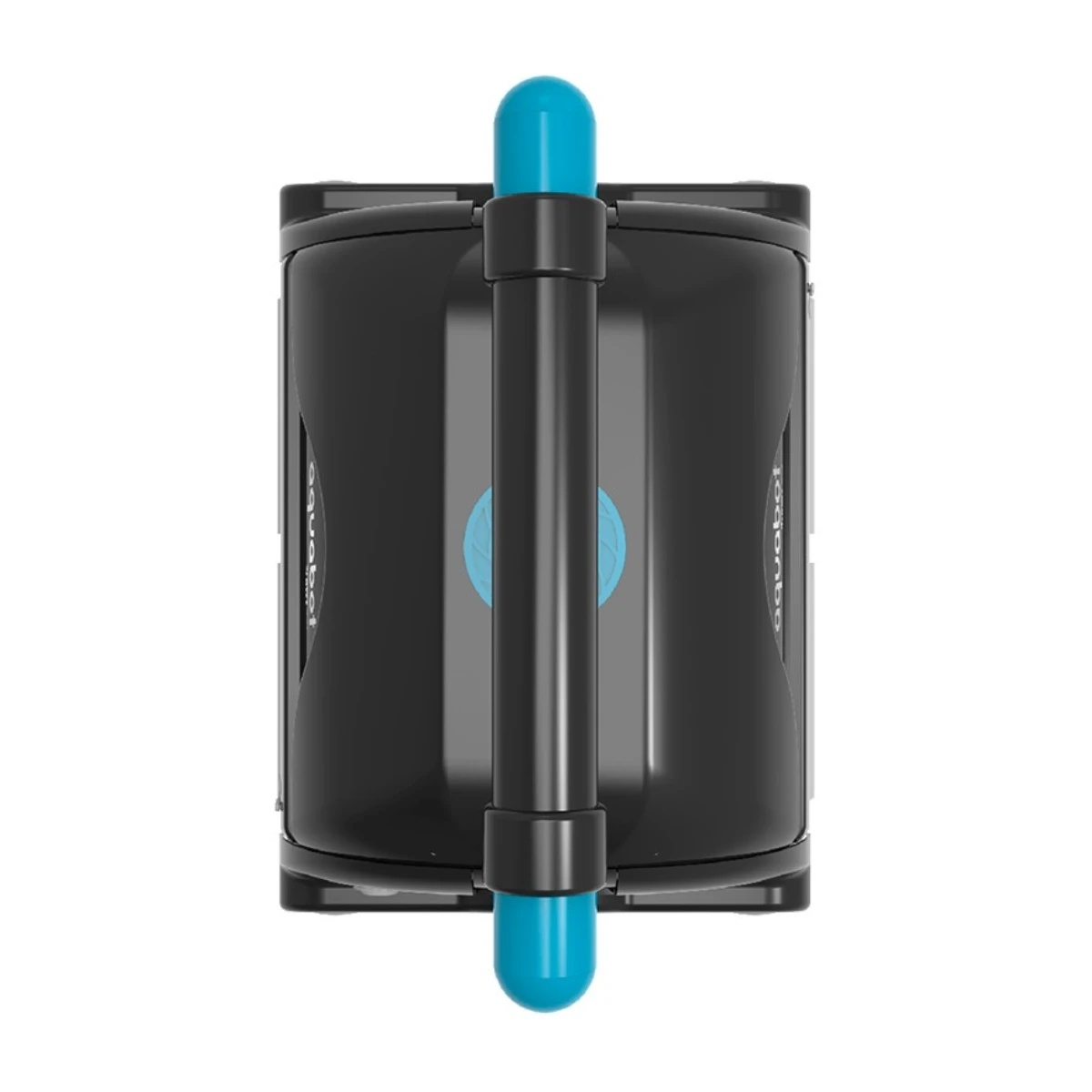 Vista superior de un limpiador de piscinas negro. Tiene un asa azul y la palabra 'aquabot' en el lateral. Fondo blanco.