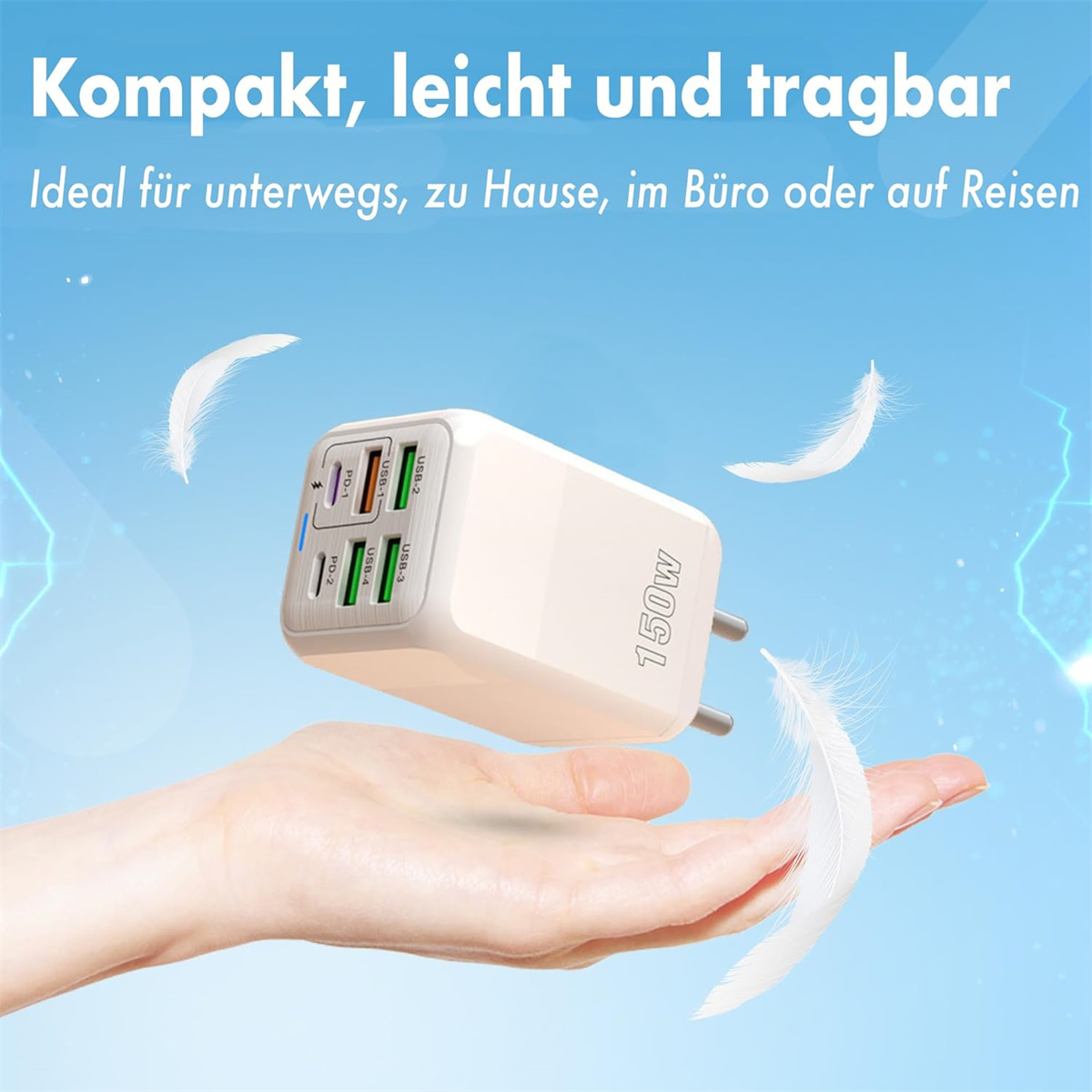 Weißes USB-Ladegerät mit mehreren Anschlüssen. Federn schweben herum, was Leichtigkeit suggeriert.