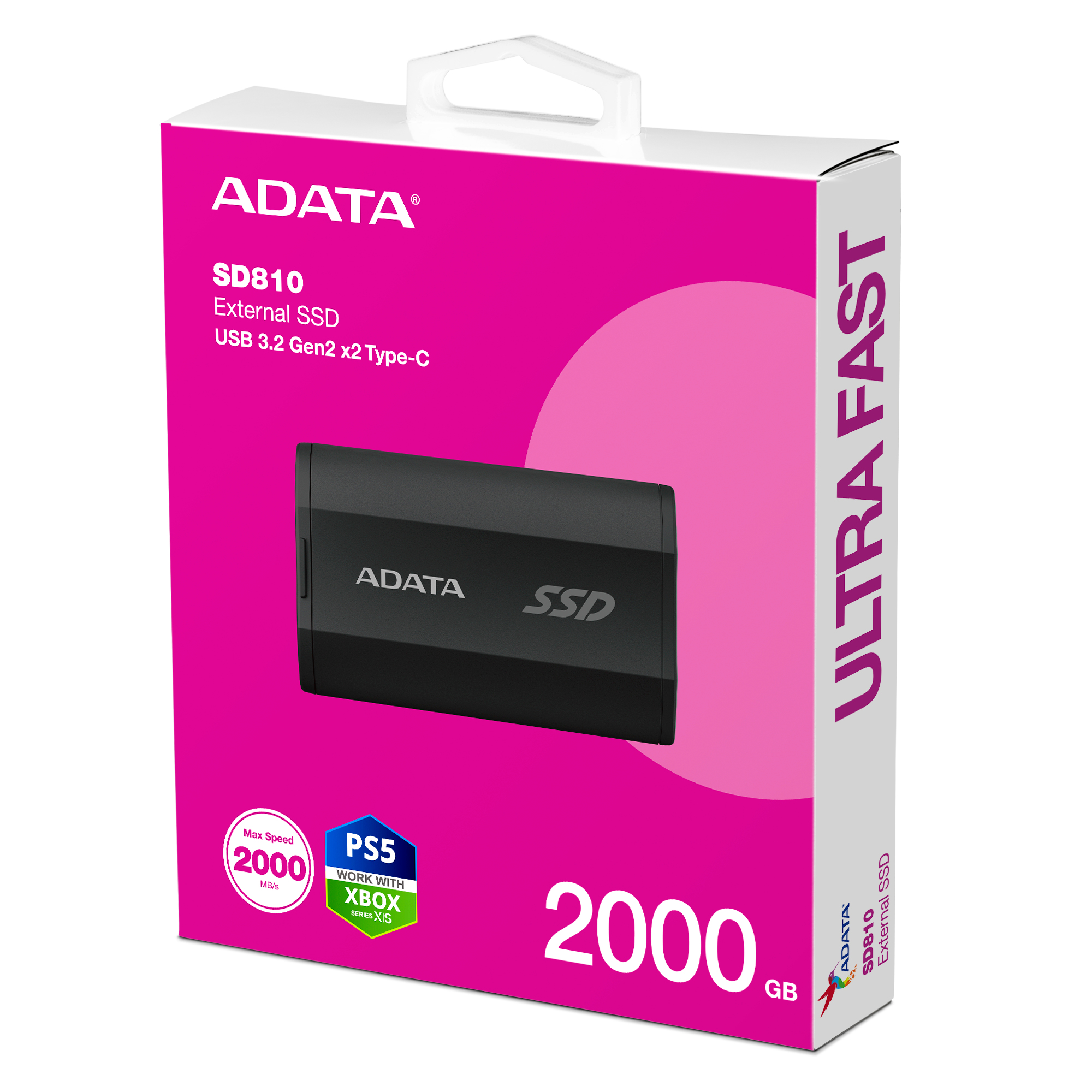 Pudełko na zewnętrzny dysk SSD ADATA SD810, z dyskiem i szczegółami produktu, na białej powierzchni.