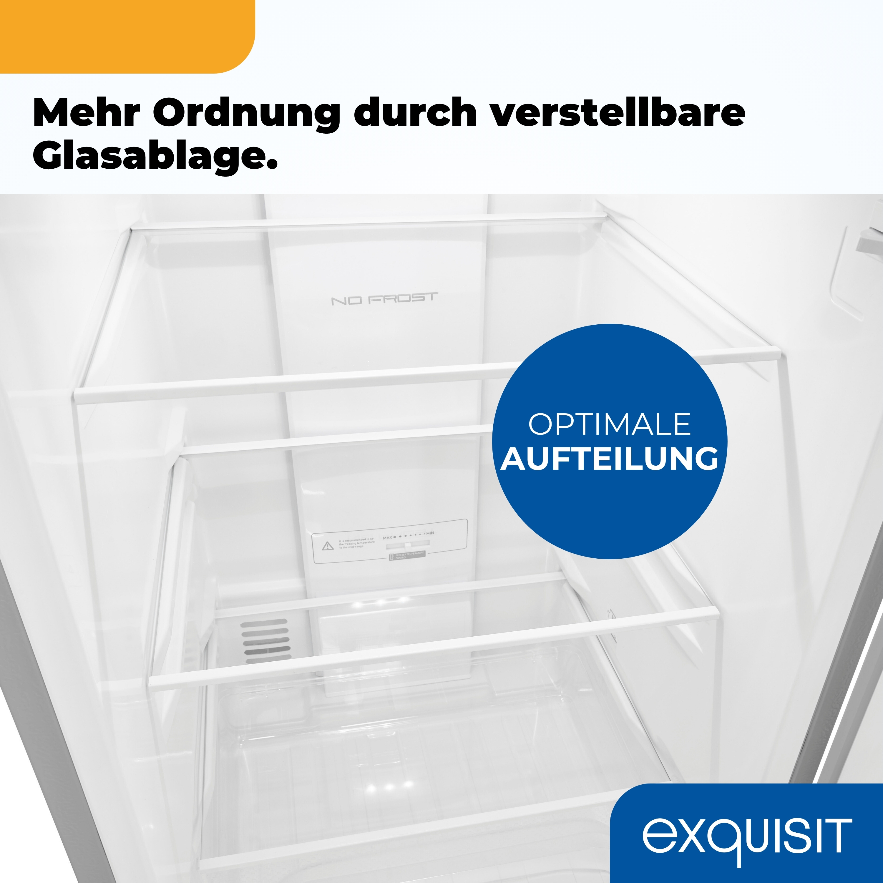 Interior de un refrigerador con estantes y texto.