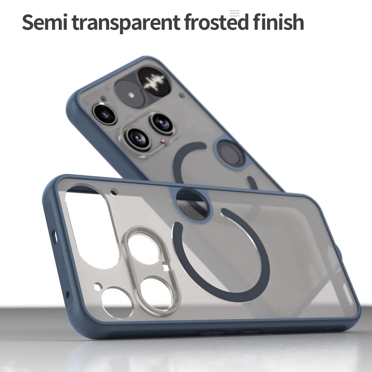 Twee transparante telefoonhoesjes met blauwe randen. Eén ligt bovenop de andere, met de telefooncamera en een semi-transparante matte afwerking.