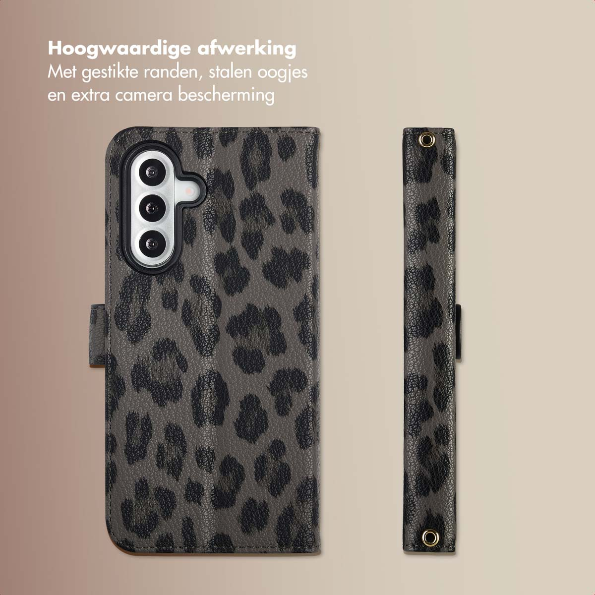 Une coque de téléphone avec un imprimé léopard, vue de côté et de face. L'étui est fermé.