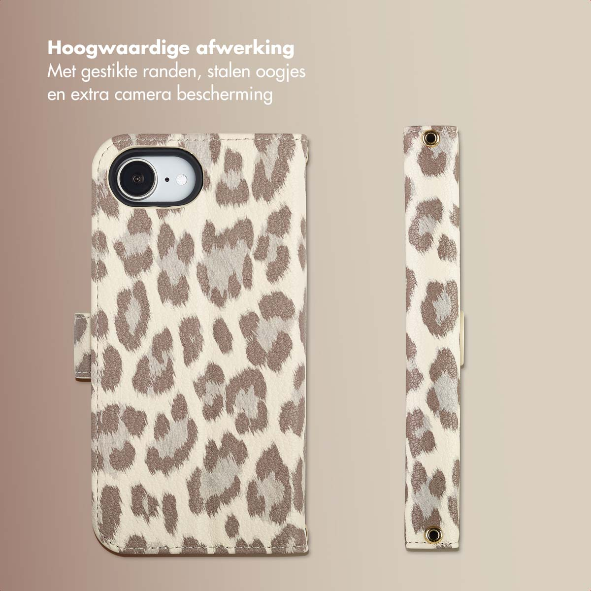 Étui de téléphone à imprimé léopard, ouvert. Fond beige.