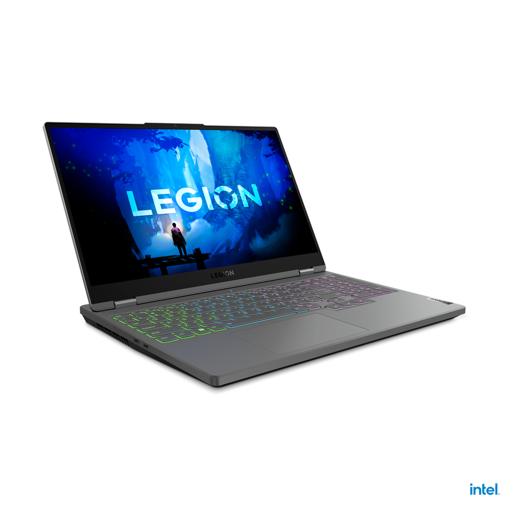 Ein grauer Lenovo Legion-Laptop ist geöffnet. Der Bildschirm zeigt das Legion-Logo. Die Tastatur hat mehrfarbige Lichter. Weißer Hintergrund.