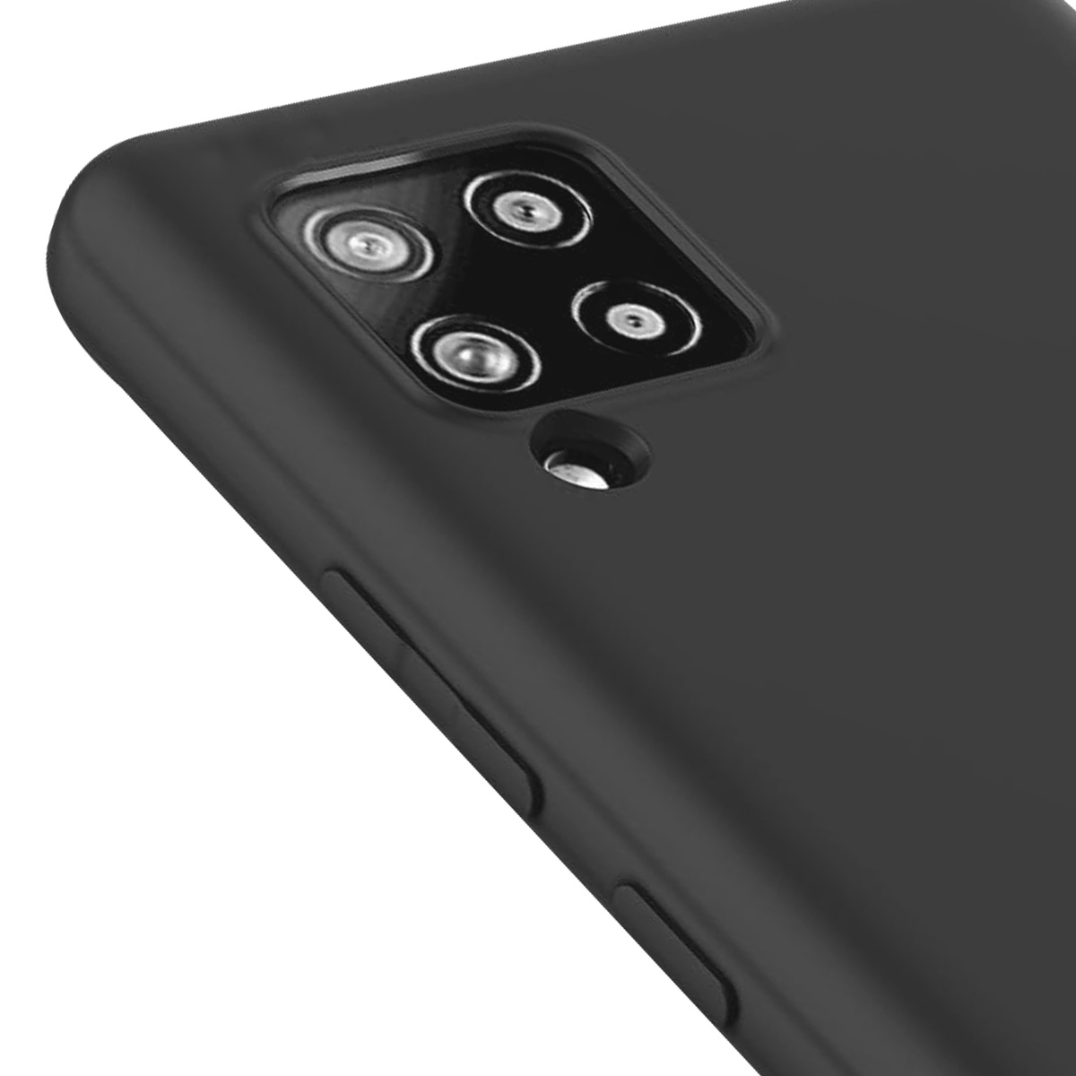 Primo piano di una custodia nera per smartphone. Sono visibili le lenti della fotocamera e i pulsanti laterali. Lo sfondo è bianco.