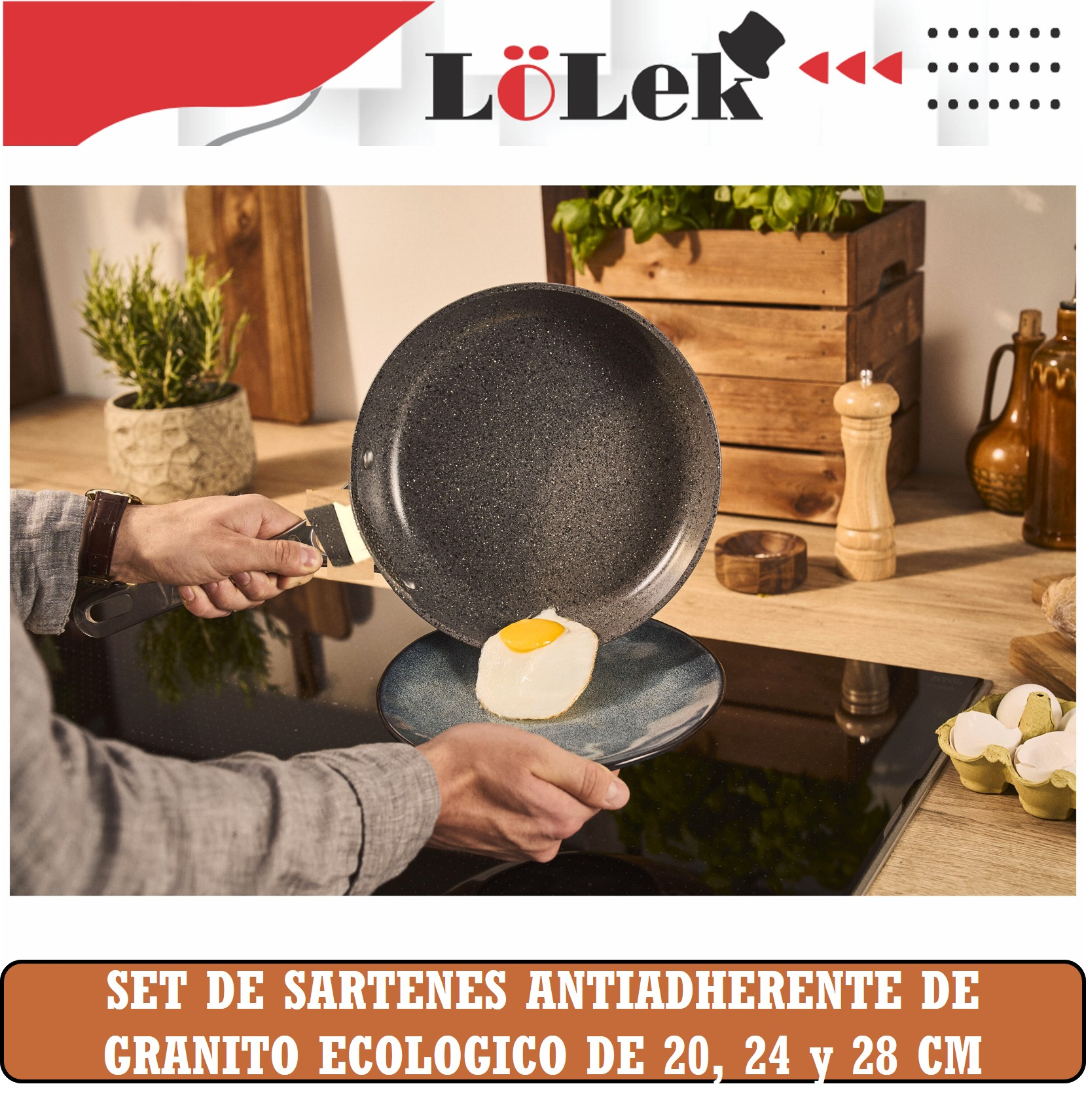 Una persona sostiene una sartén con un huevo sobre un plato. Ambiente de cocina con plantas y botellas al fondo.