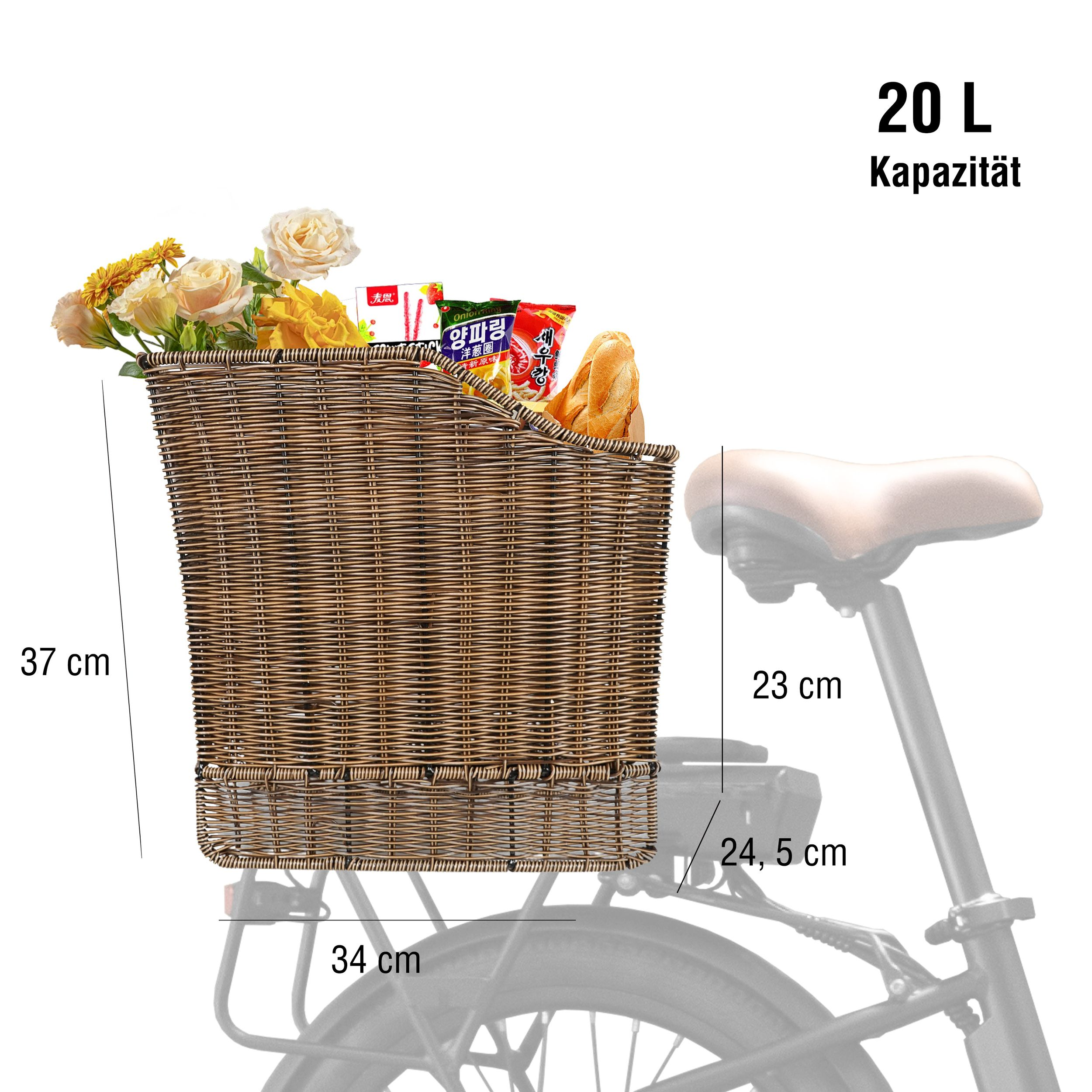 Ein brauner Weidenkorb, gefüllt mit Blumen und Essen, ist an einem Fahrrad montiert. Abmessungen sind angegeben.