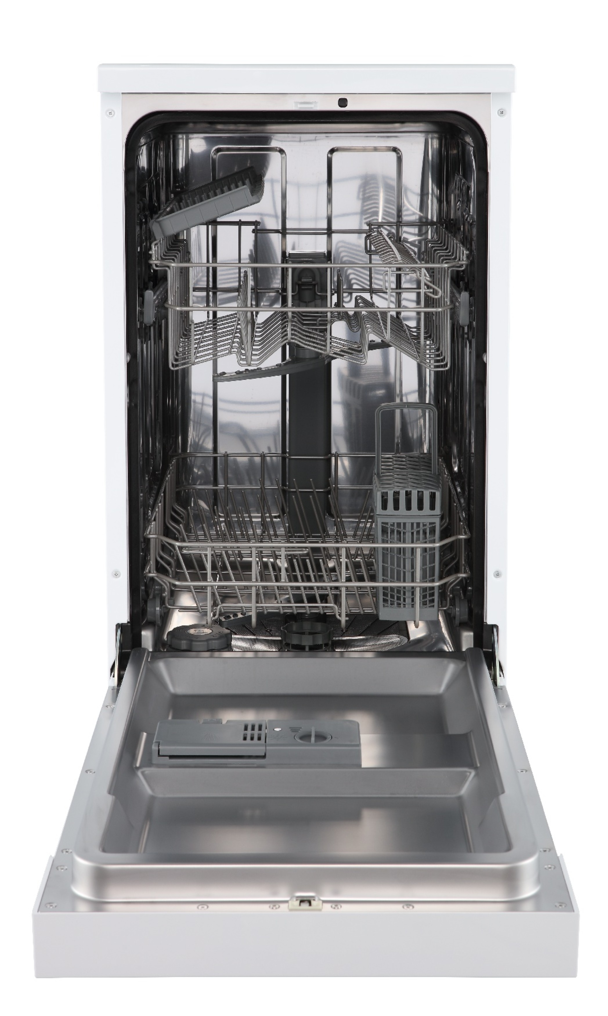 Een open vaatwasser met roestvrijstalen interieur. Het heeft rekken, een bestekmand en een wasmiddeldispenser. De deur staat open.