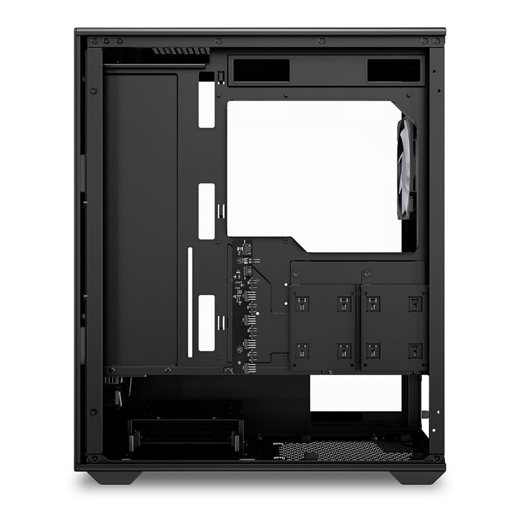 Un case per computer nero vuoto. Ha più scomparti, incluso spazio per una scheda madre, unità e un alimentatore.