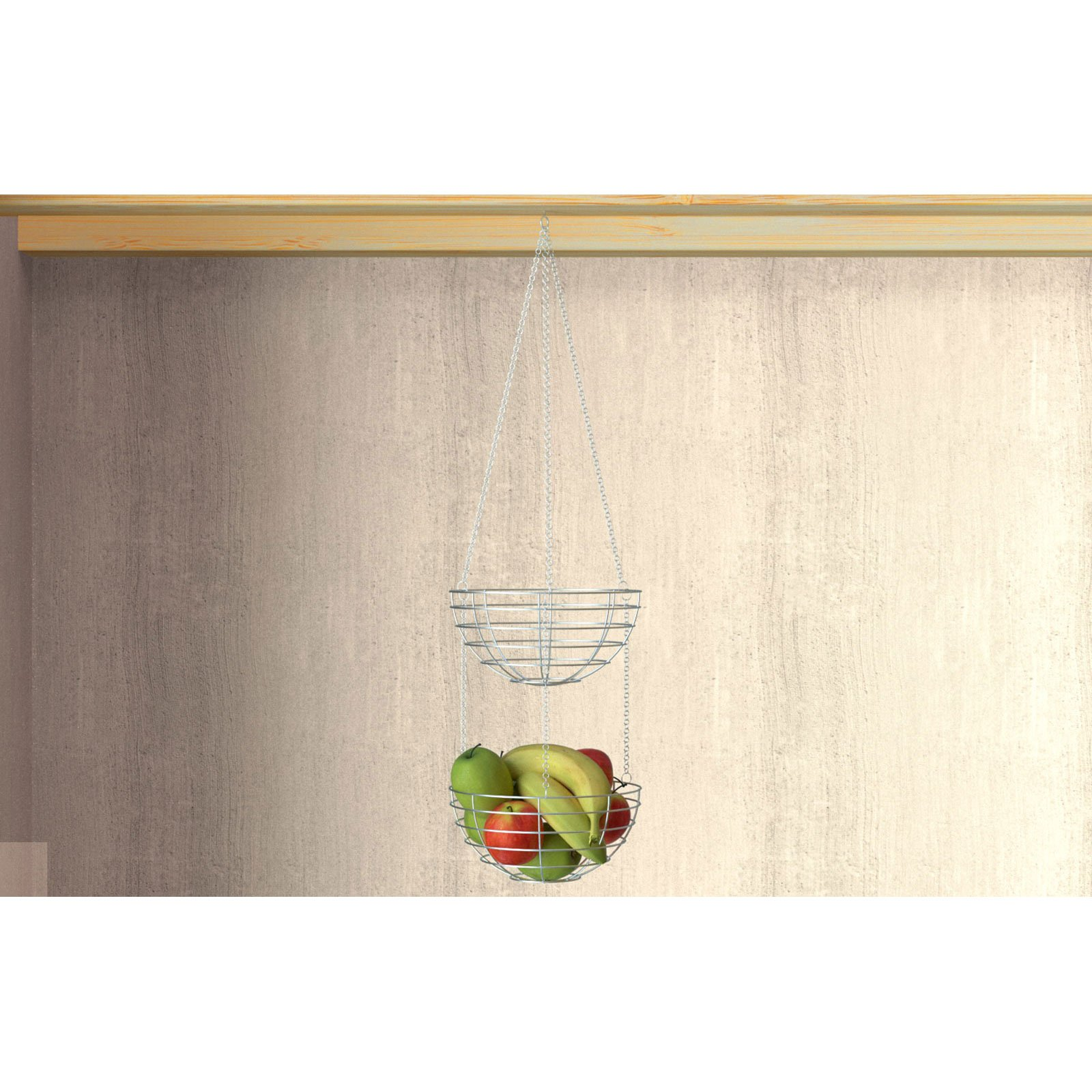 Ein zweistöckiger Hänge-Obstkorb mit Äpfeln und Bananen. Der Hintergrund ist eine strukturierte, cremefarbene Wand mit einem Holzbalken darüber.