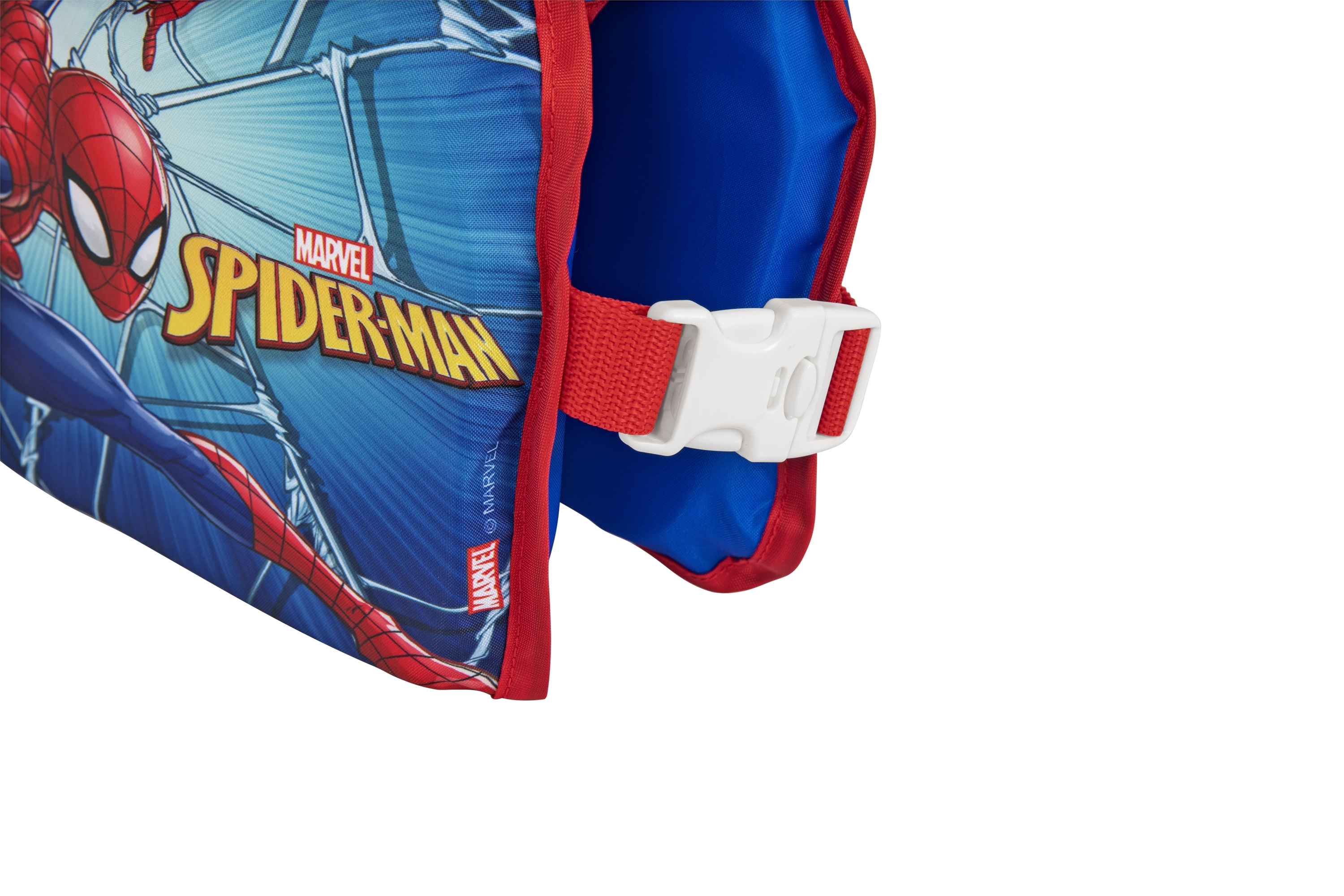 Un giubbotto di salvataggio a tema Spider-Man. Ha colori rossi e blu, una fibbia bianca e il logo Marvel.