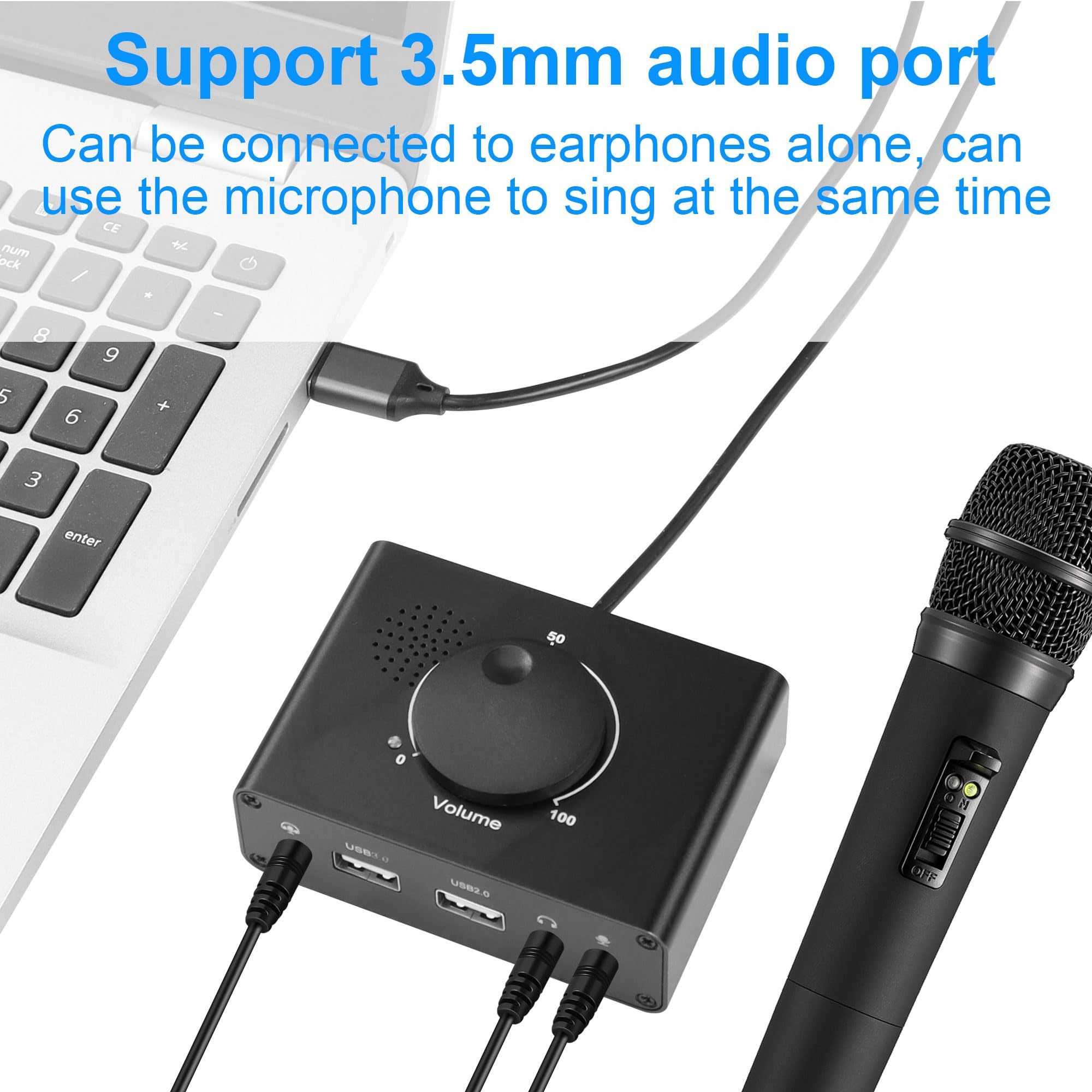 Ein Laptop mit Audiomixer und Mikrofon. Kabel verbinden die Geräte. Die Lautstärkeregelung ist sichtbar.