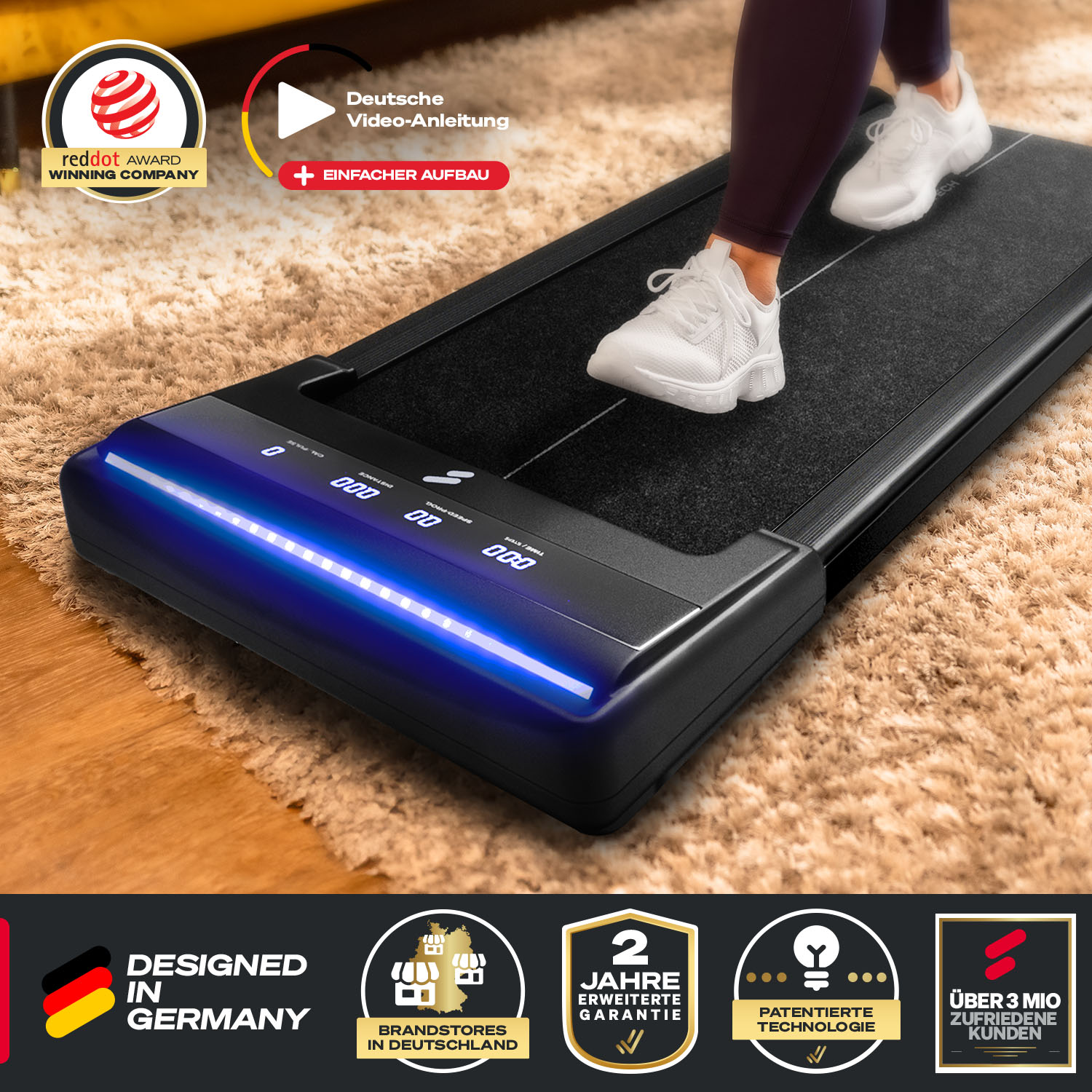 Eine Person geht auf einem schwarzen Laufband. Das Laufband steht auf einem hellbraunen Teppich. Logos und Text befinden sich unten.