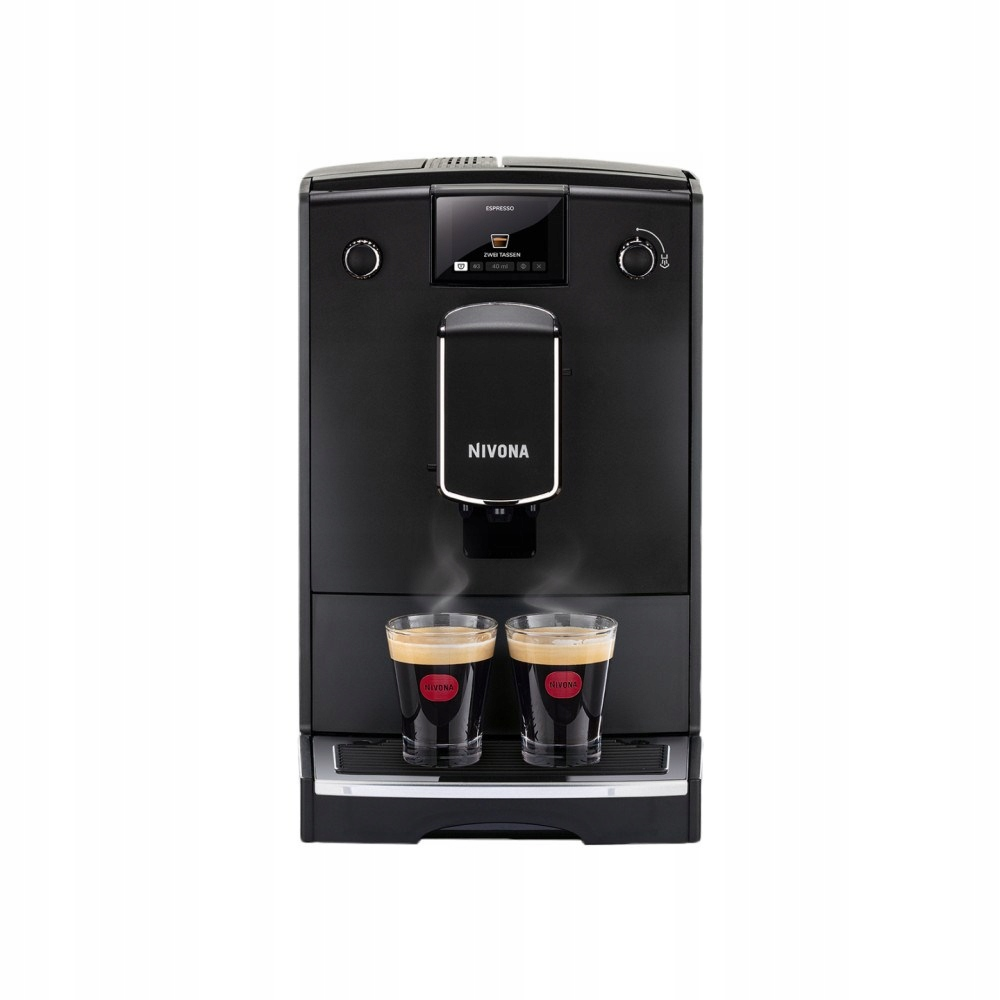 Una macchina per espresso Nivona nera con due bicchieri di caffè. Il vapore sale dai bicchieri. La macchina ha un display e dei pulsanti.