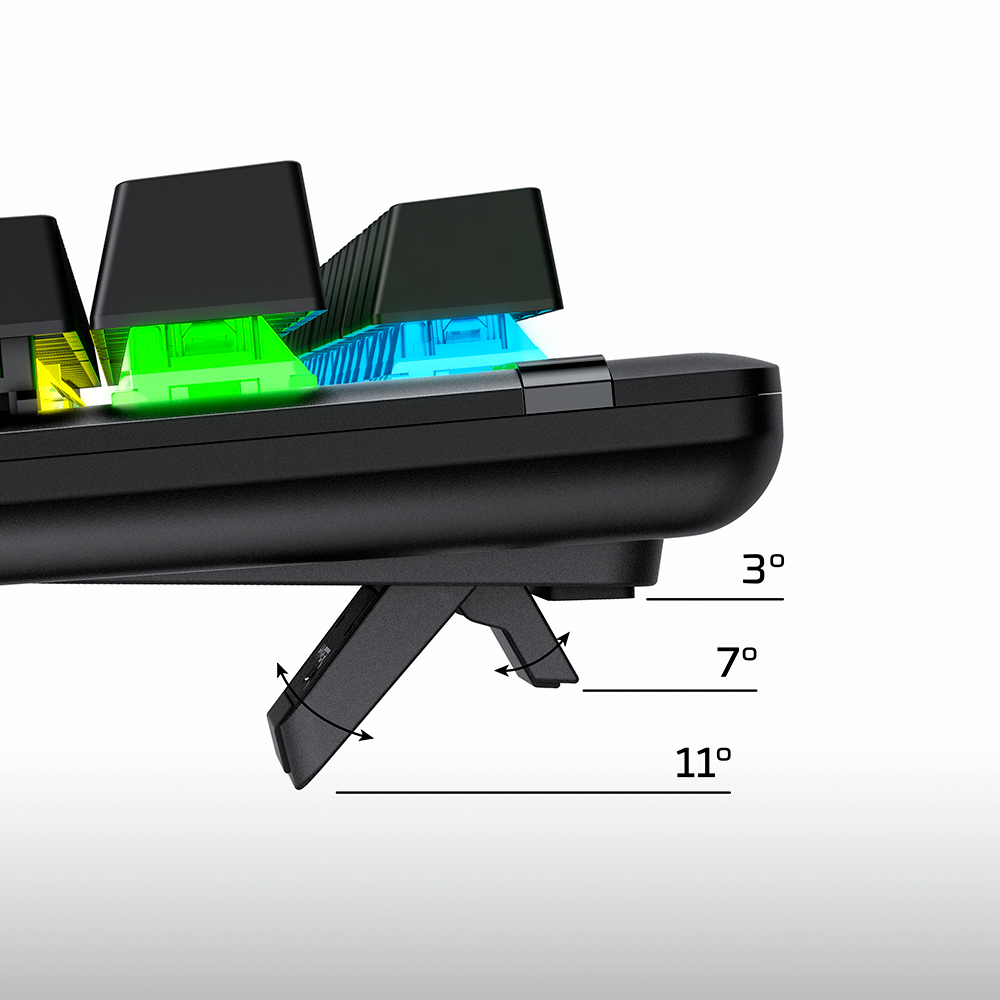 Widok z boku czarnej klawiatury z regulowanymi nóżkami. Klawisze są czarne z podświetleniem w kolorze zielonym i niebieskim. Wskaźniki kąta to 3°, 7° i 11°.