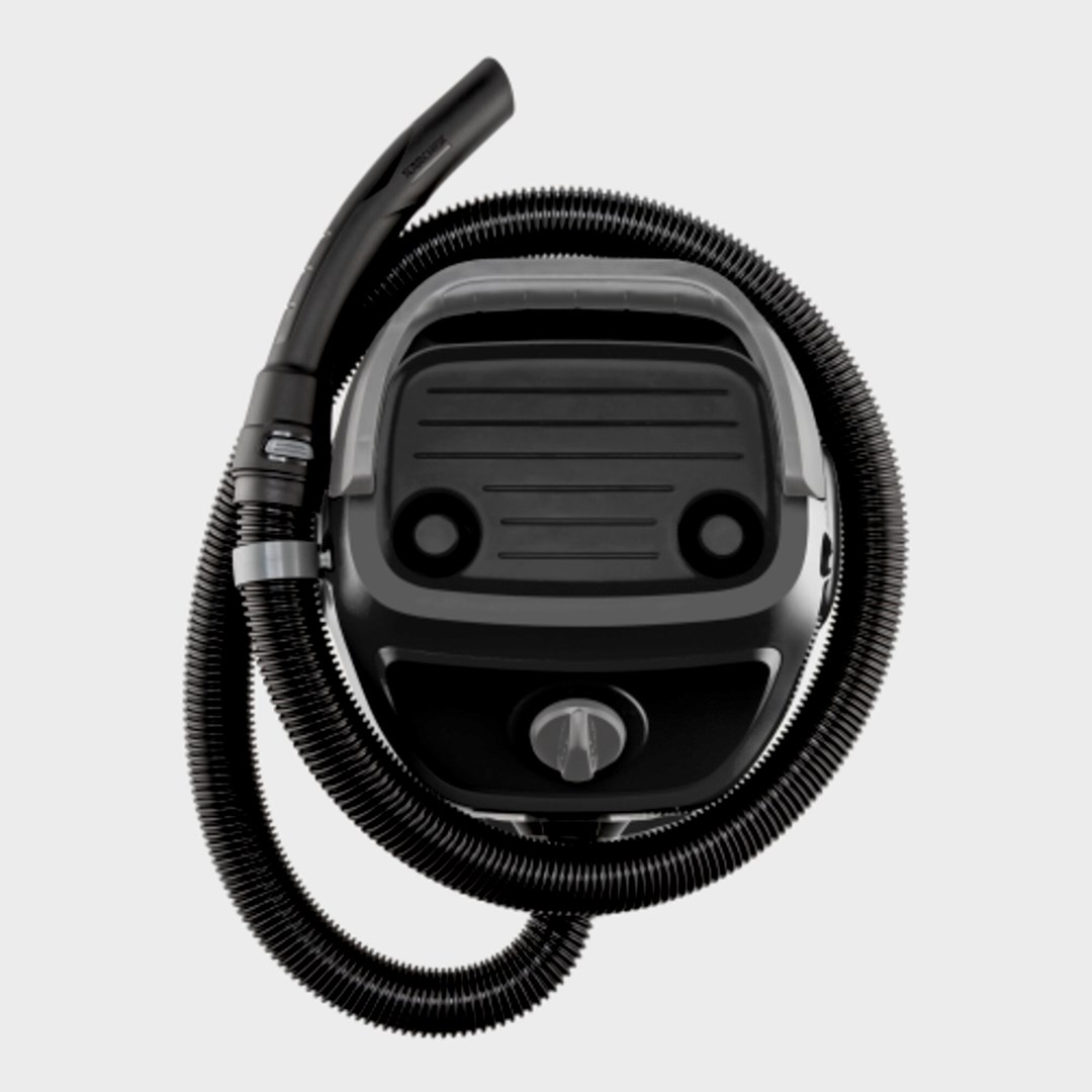 Un aspirapolvere nero con un tubo corrugato, la testa ha due aperture circolari e un pomello di controllo, il tutto su sfondo chiaro.