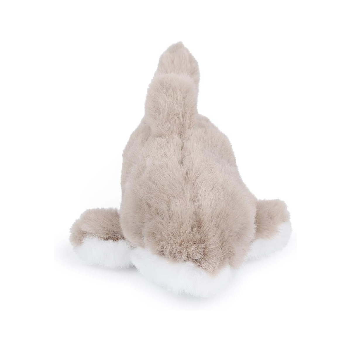 Ein Stofftier-Hase in Beige, von hinten gesehen. Es hat weiße Akzente an den Pfoten. Der Hintergrund ist weiß.