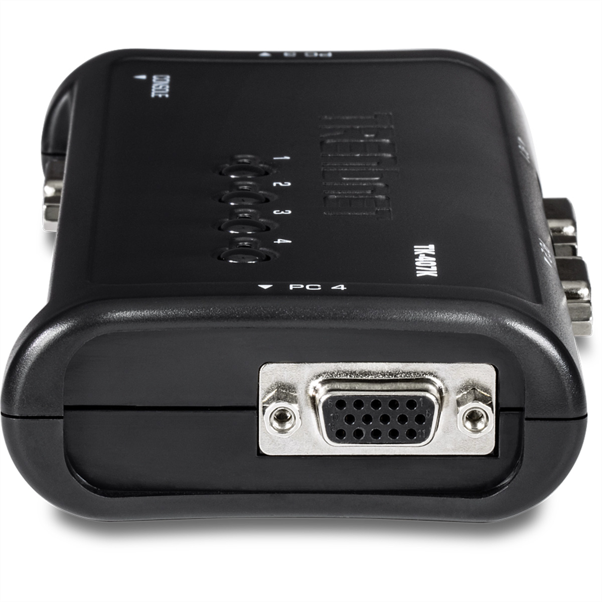 Switch KVM nero con porta VGA, etichette console e porte. Pulsanti numerati 1-4. Numero modello TK-407K.