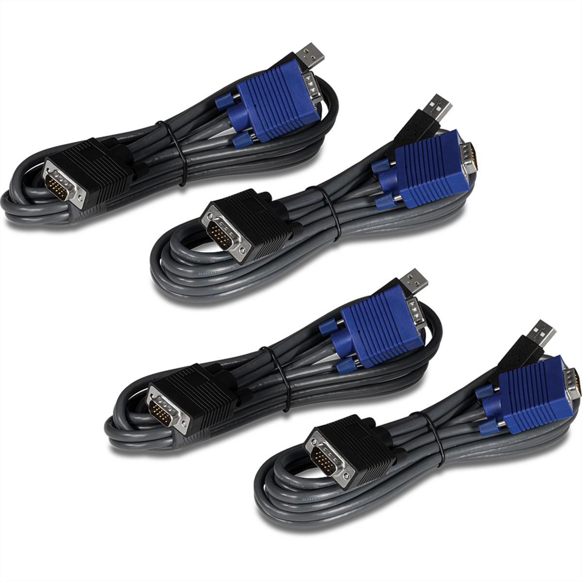 Quattro cavi VGA con USB e connettori blu su sfondo bianco. Cavi neri e grigi arrotolati.