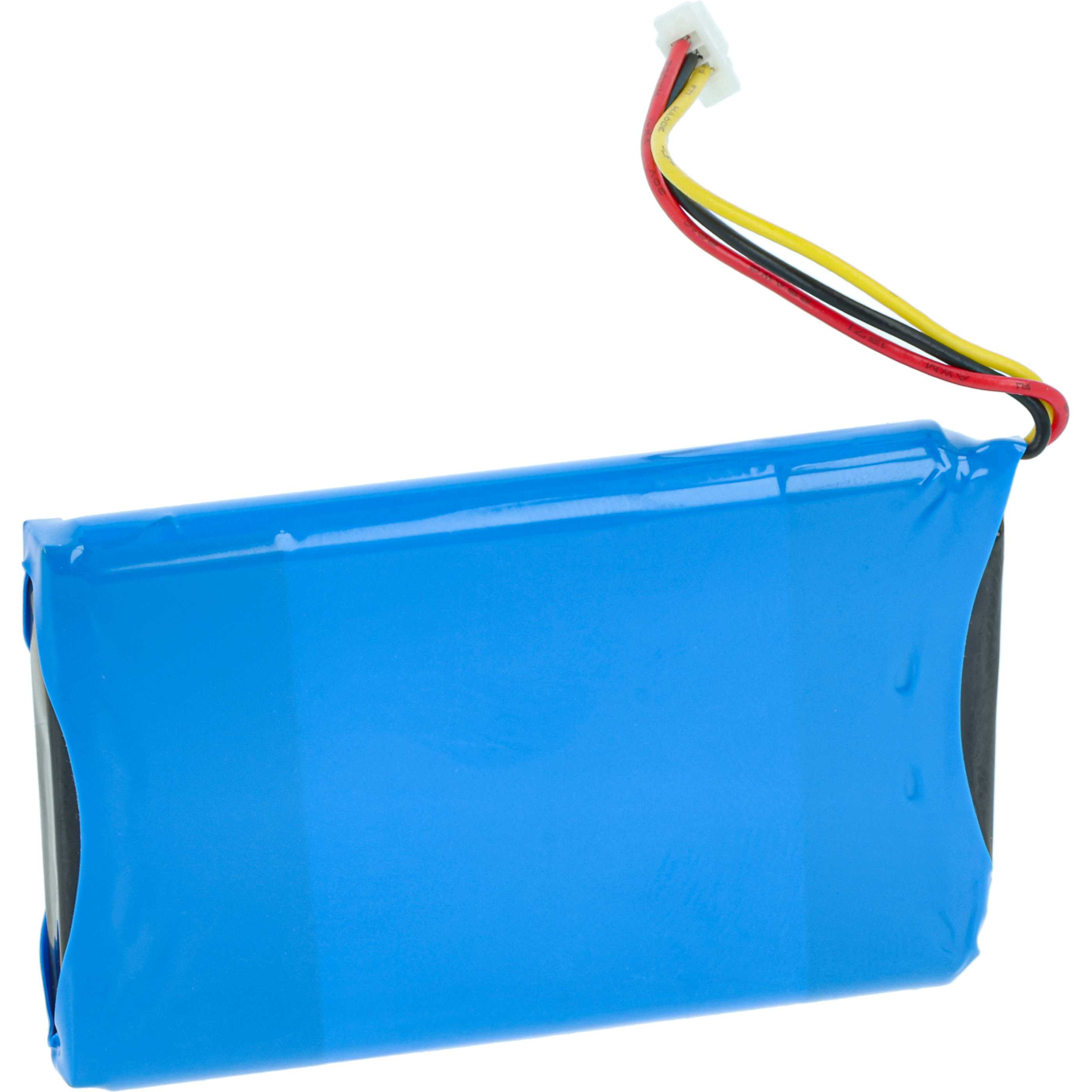 Ein blauer rechteckiger Akku mit roten, gelben und schwarzen Drähten, die sich von oben erstrecken, vor weißem Hintergrund.