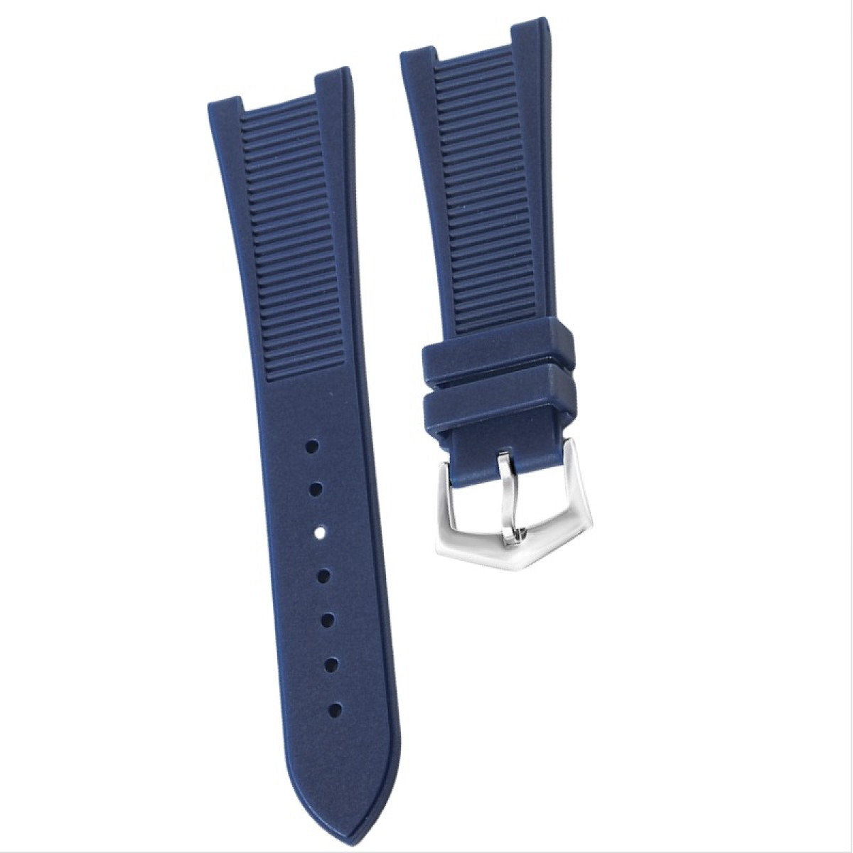 Due cinturini blu su sfondo bianco. Uno ha fori. L'altro ha una fibbia argentata.