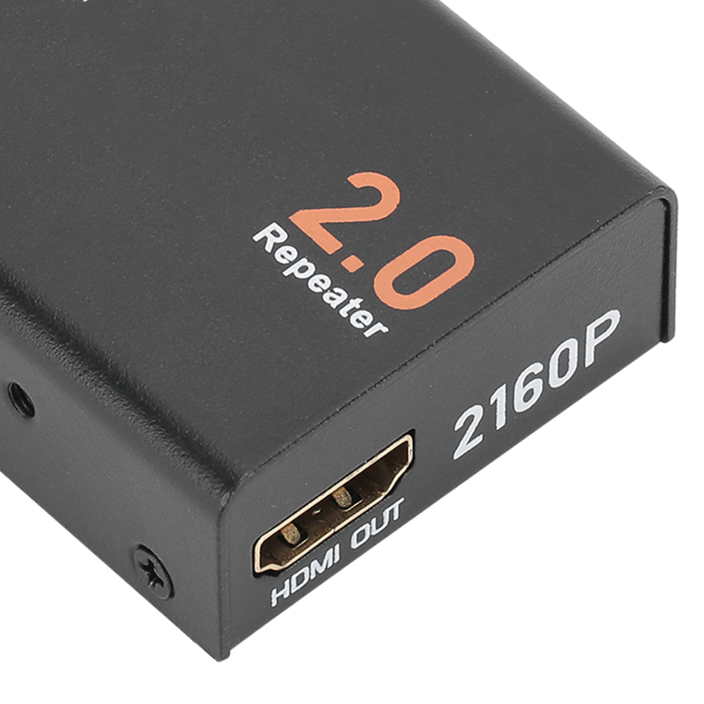Schwarze HDMI-Repeater-Box. Orangefarbenes Etikett '2.0 Repeater'. Weißes Etikett '2160P' und 'HDMI OUT'-Anschluss.