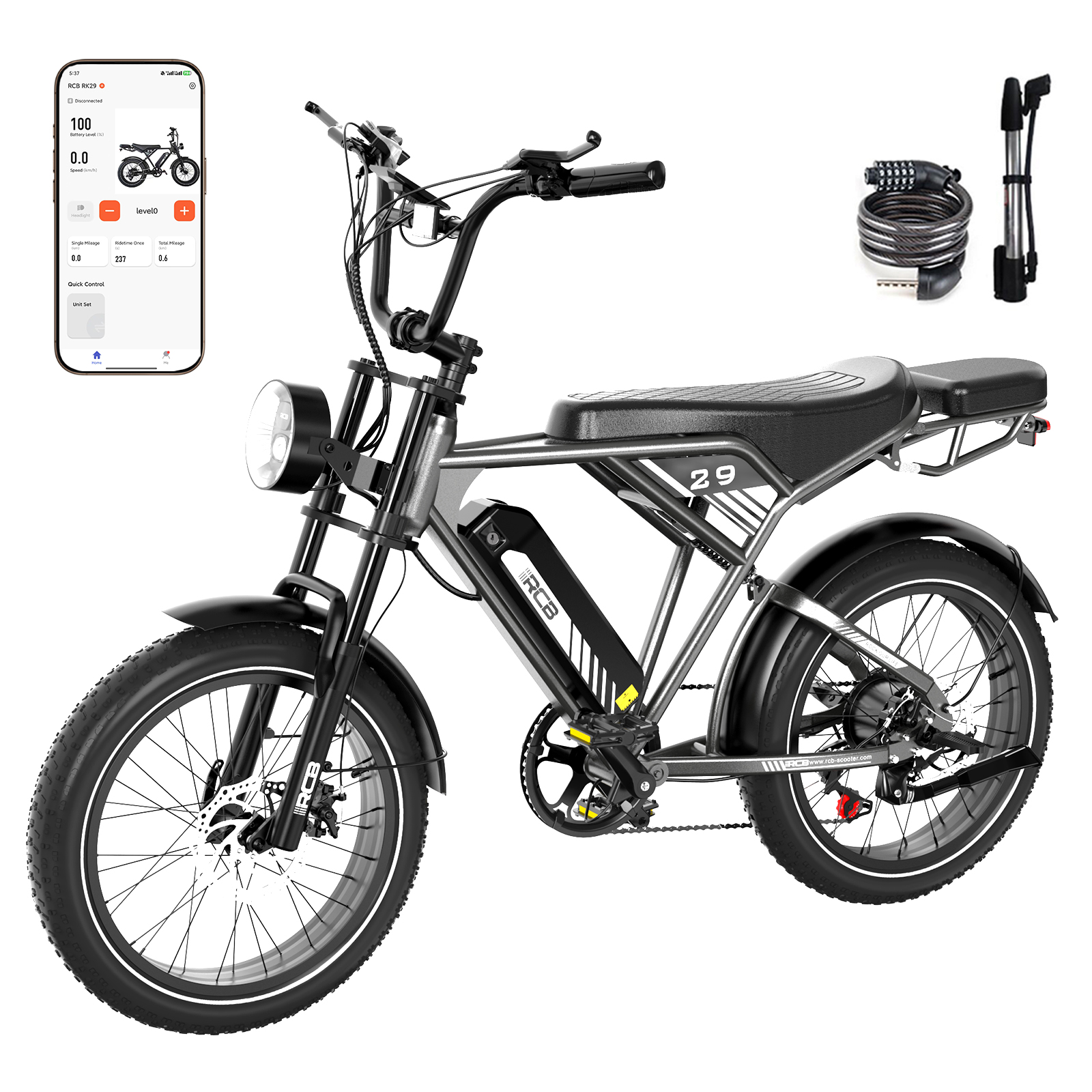 Een elektrische fiets met een telefoon die statistieken weergeeft. Accessoires zijn onder meer een slot en een pomp. Zwart-grijs kleurenschema.